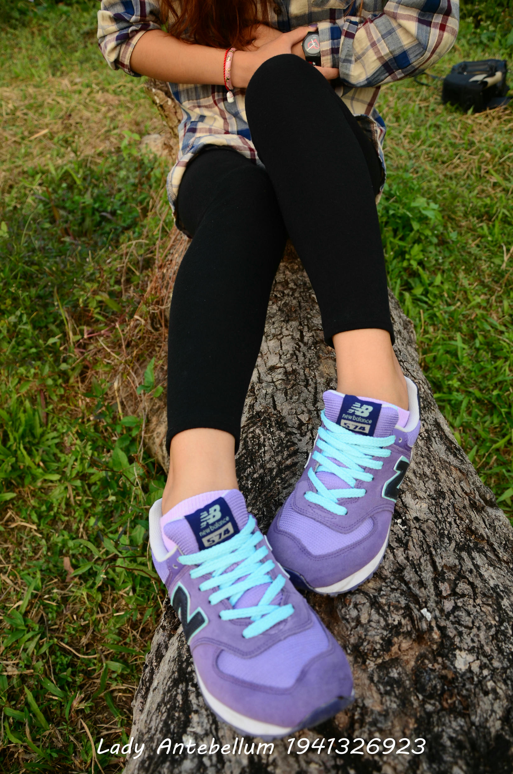 [战前女神] 恋足美腿棉袜女神级摄影套图 021 [159P-259MB]_第1集