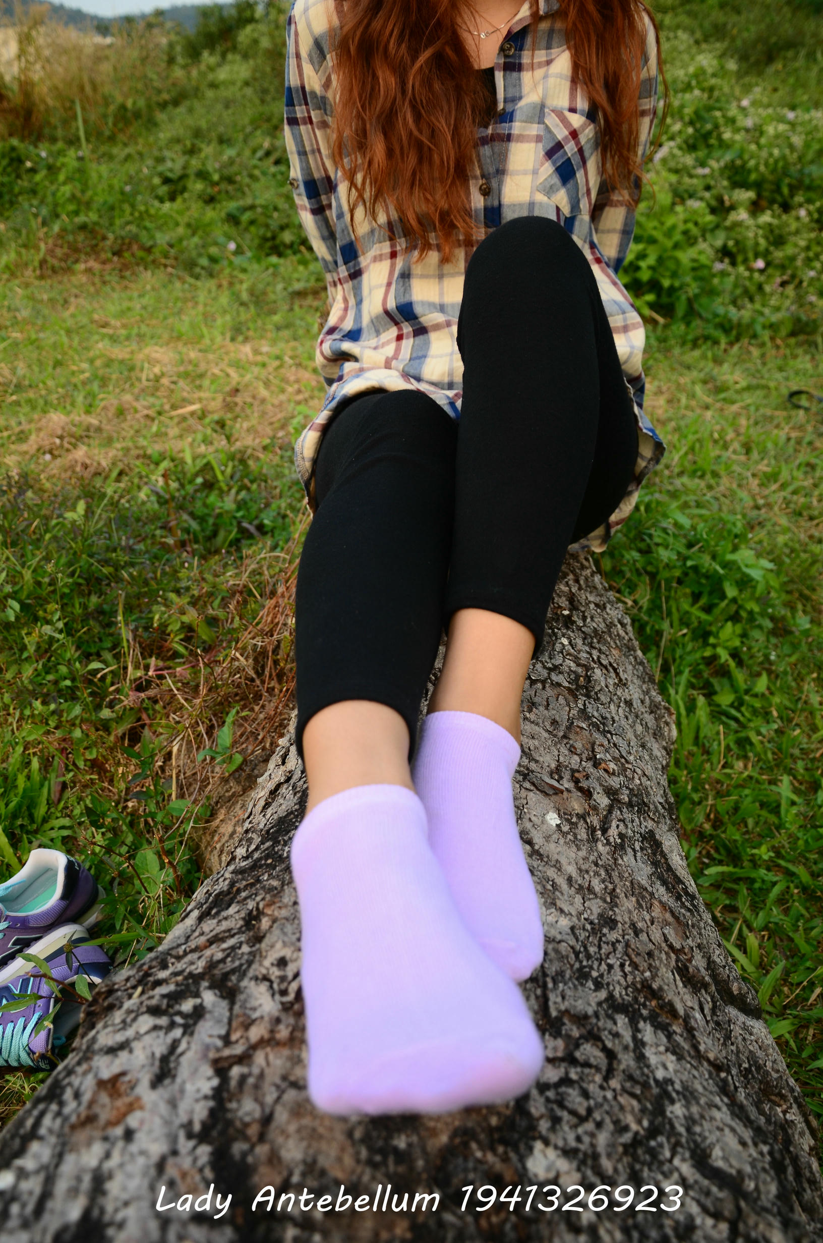 [战前女神] 恋足美腿棉袜女神级摄影套图 021 [159P-259MB]_第2集