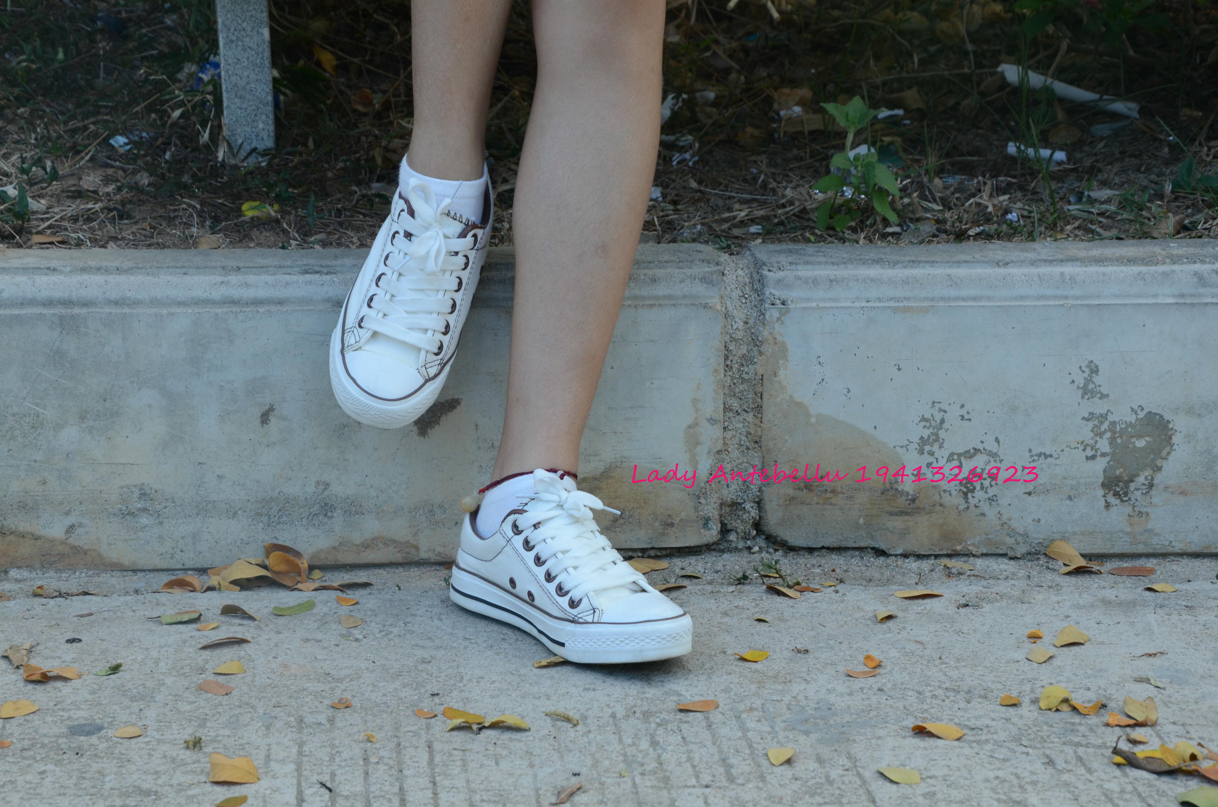 [战前女神] 恋足美腿棉袜女神级摄影套图 026 [216P-533MB]_第1集