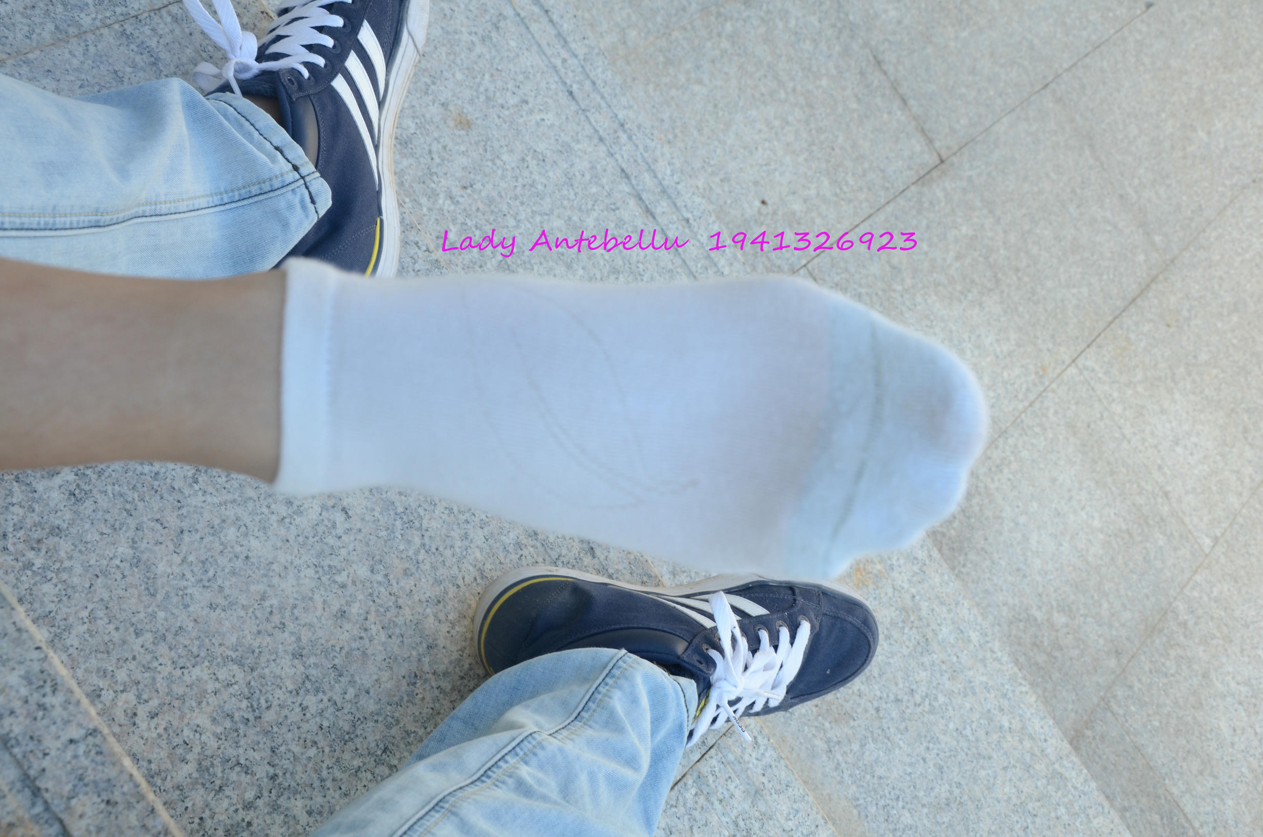 [战前女神] 恋足美腿棉袜女神级摄影套图 026 [216P-533MB]_第8集