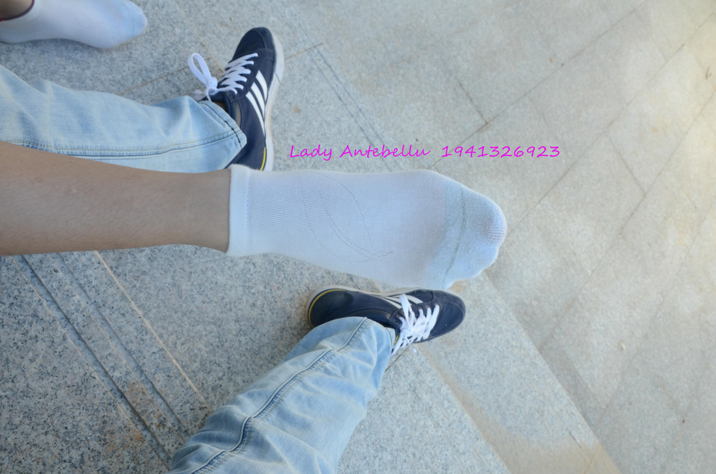 [战前女神] 恋足美腿棉袜女神级摄影套图 026 [216P-533MB]_第8集