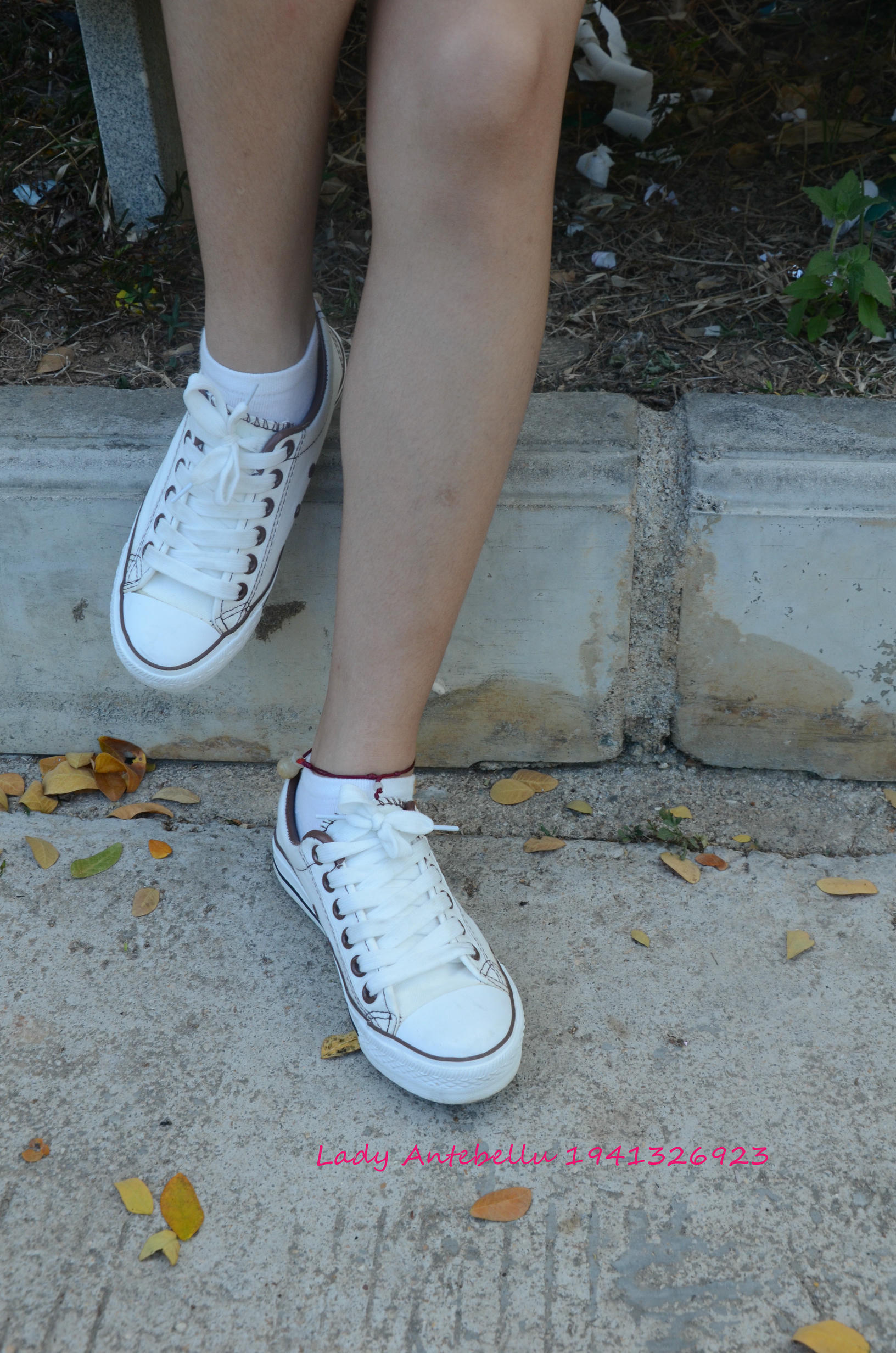 [战前女神] 恋足美腿棉袜女神级摄影套图 026 [216P-533MB]_第1集