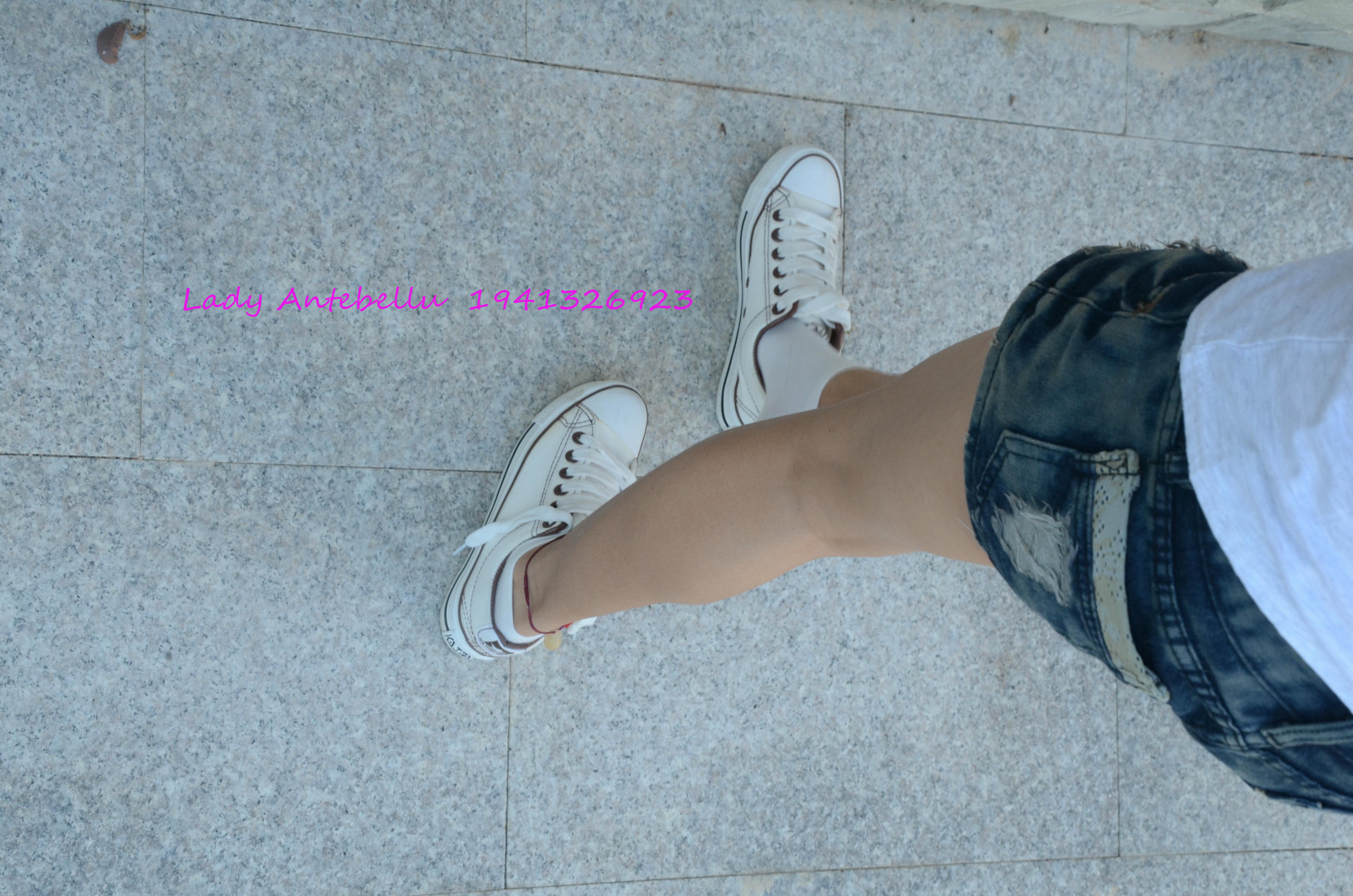 [战前女神] 恋足美腿棉袜女神级摄影套图 026 [216P-533MB]_第10集