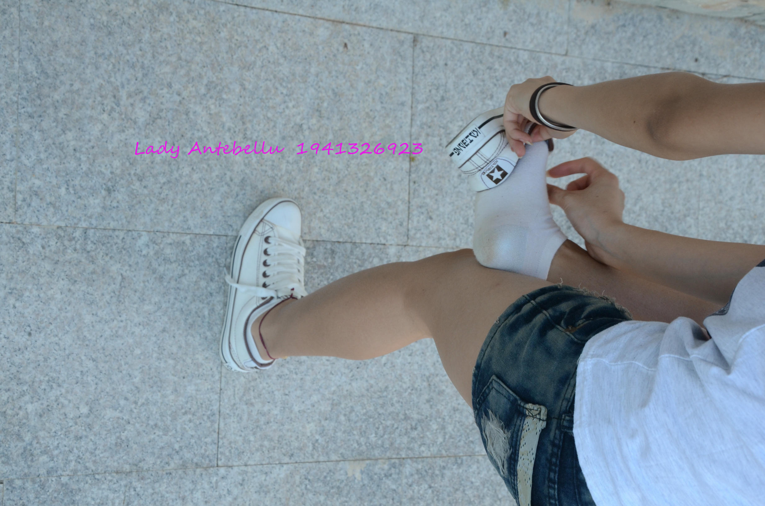 [战前女神] 恋足美腿棉袜女神级摄影套图 026 [216P-533MB]_第11集