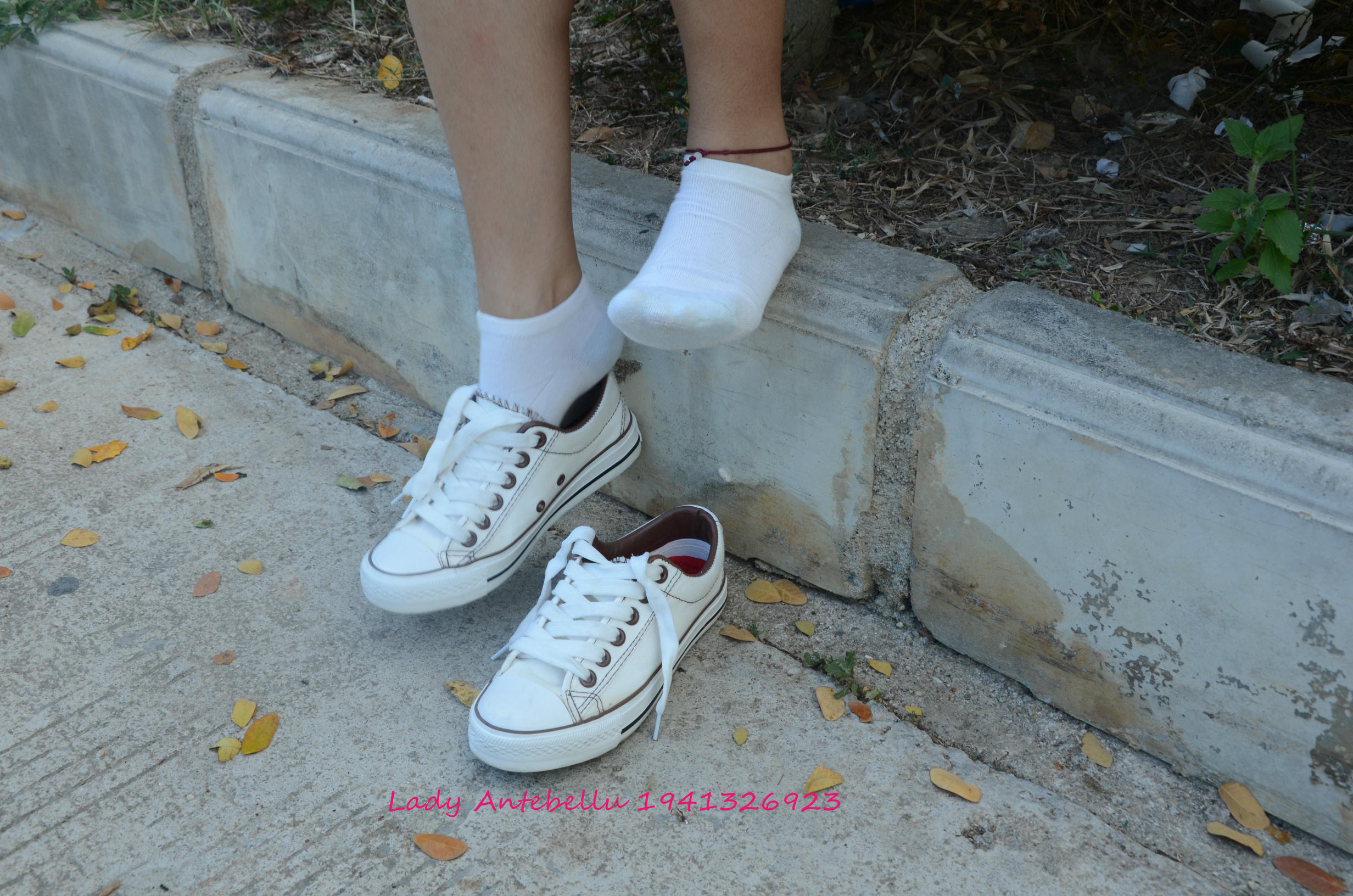 [战前女神] 恋足美腿棉袜女神级摄影套图 026 [216P-533MB]_第2集