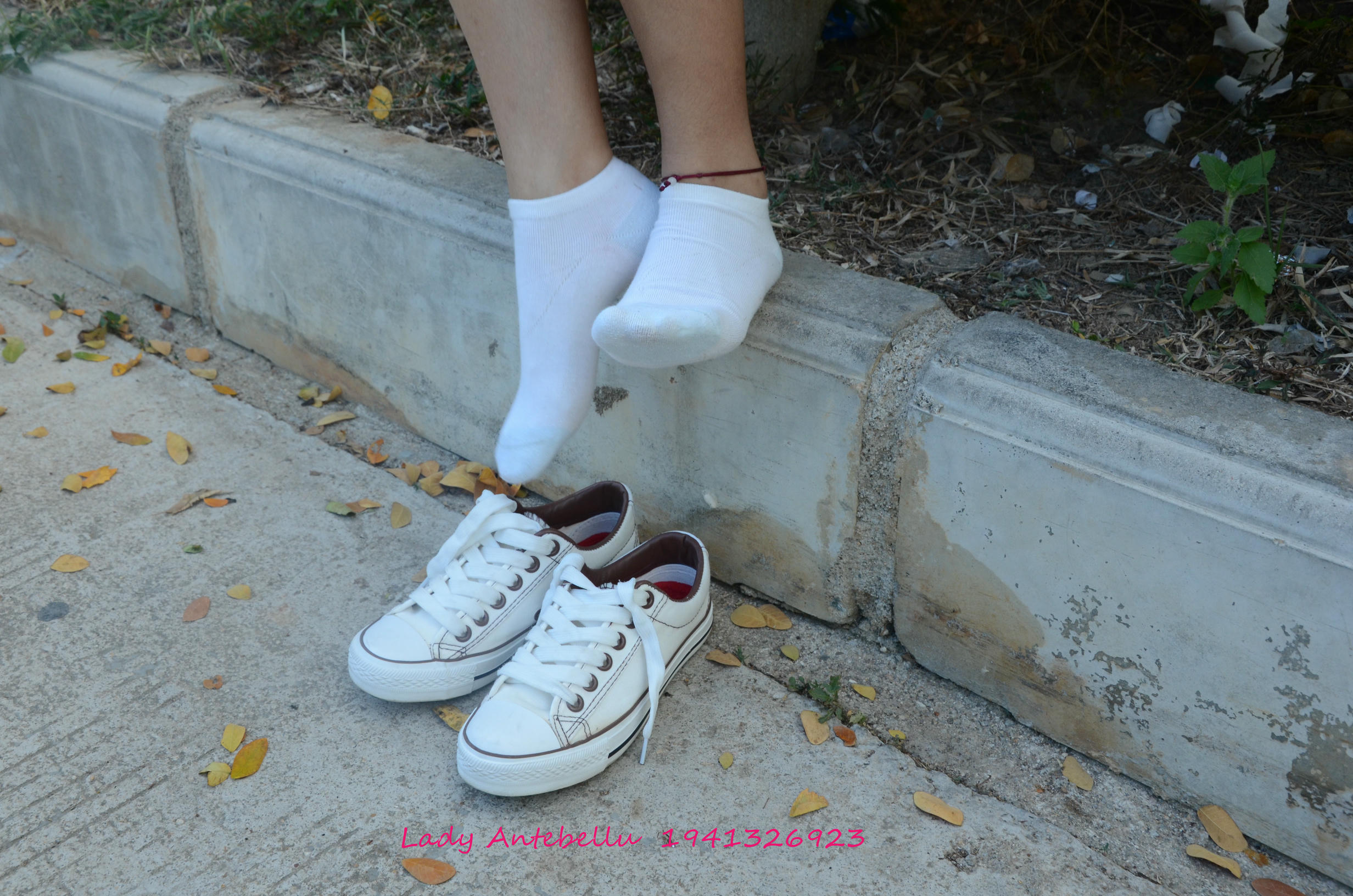 [战前女神] 恋足美腿棉袜女神级摄影套图 026 [216P-533MB]_第2集