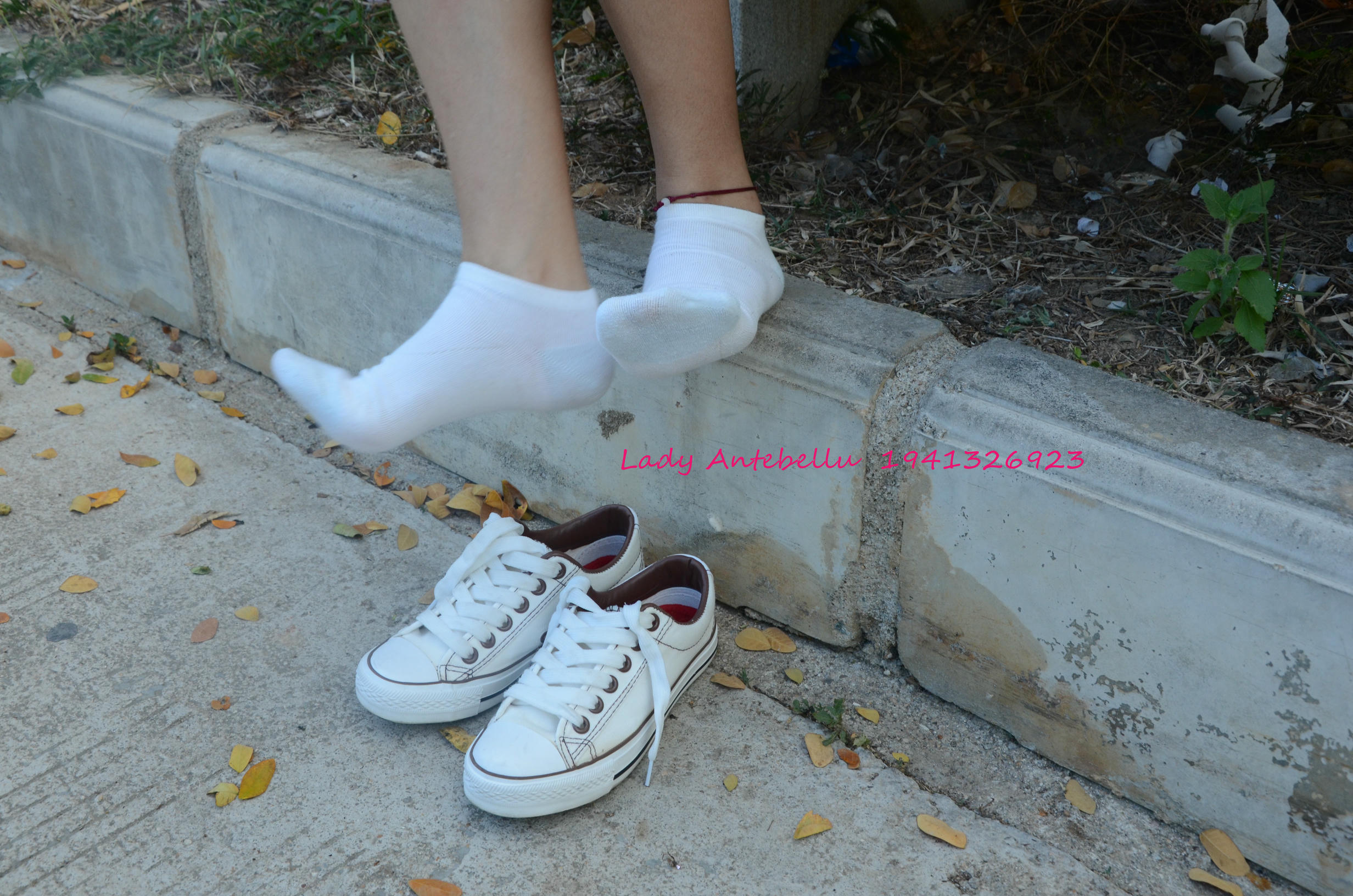 [战前女神] 恋足美腿棉袜女神级摄影套图 026 [216P-533MB]_第2集