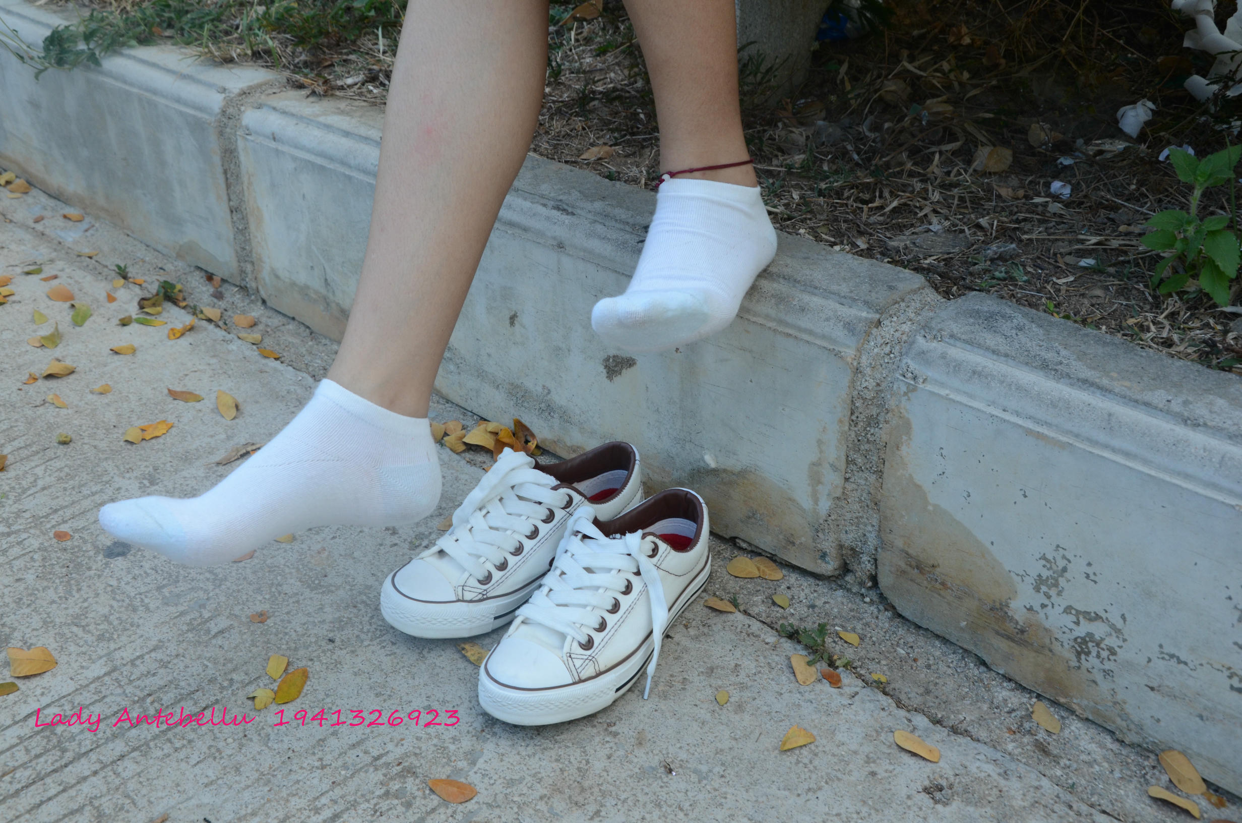 [战前女神] 恋足美腿棉袜女神级摄影套图 026 [216P-533MB]_第2集