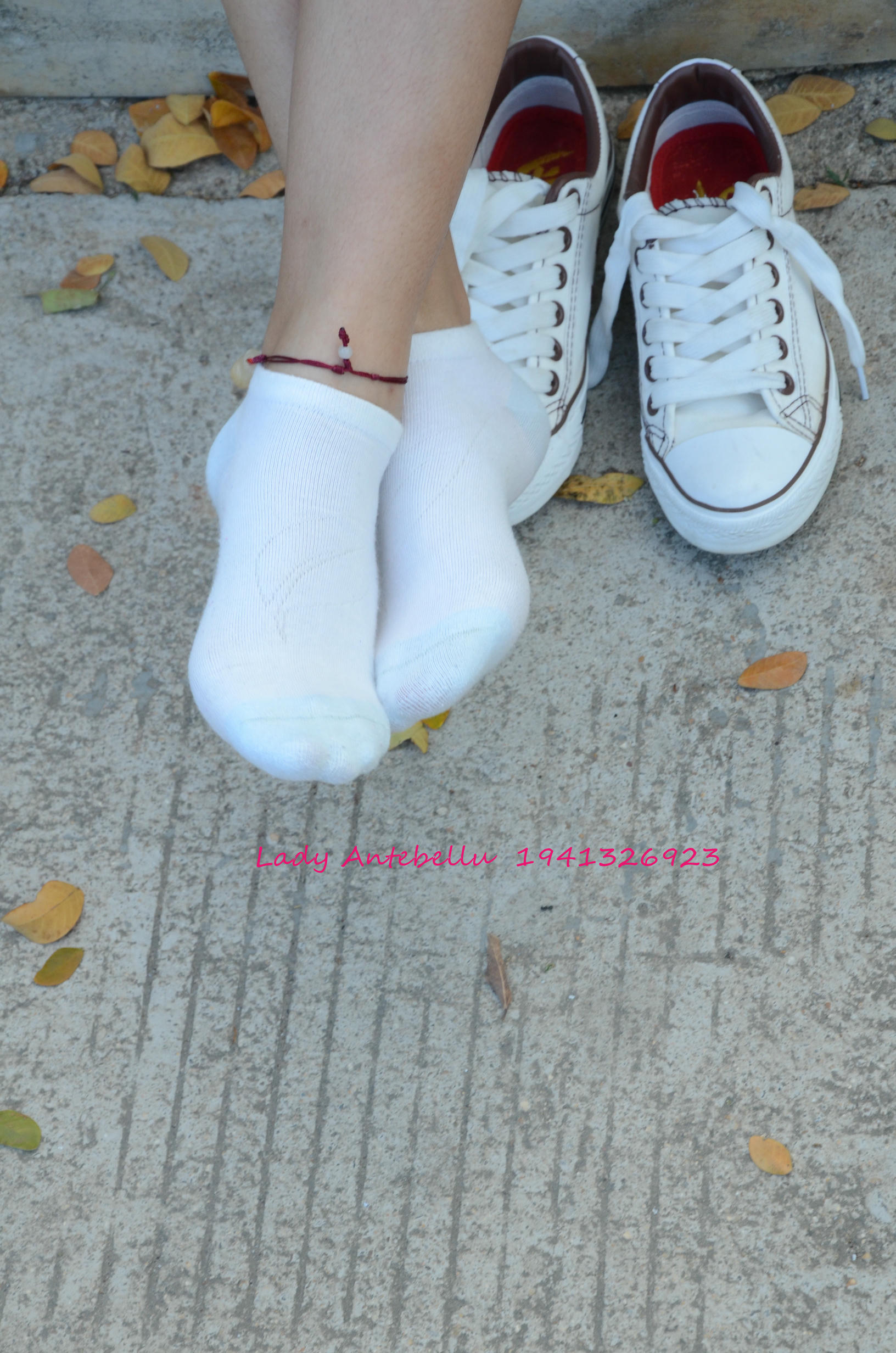 [战前女神] 恋足美腿棉袜女神级摄影套图 026 [216P-533MB]_第3集