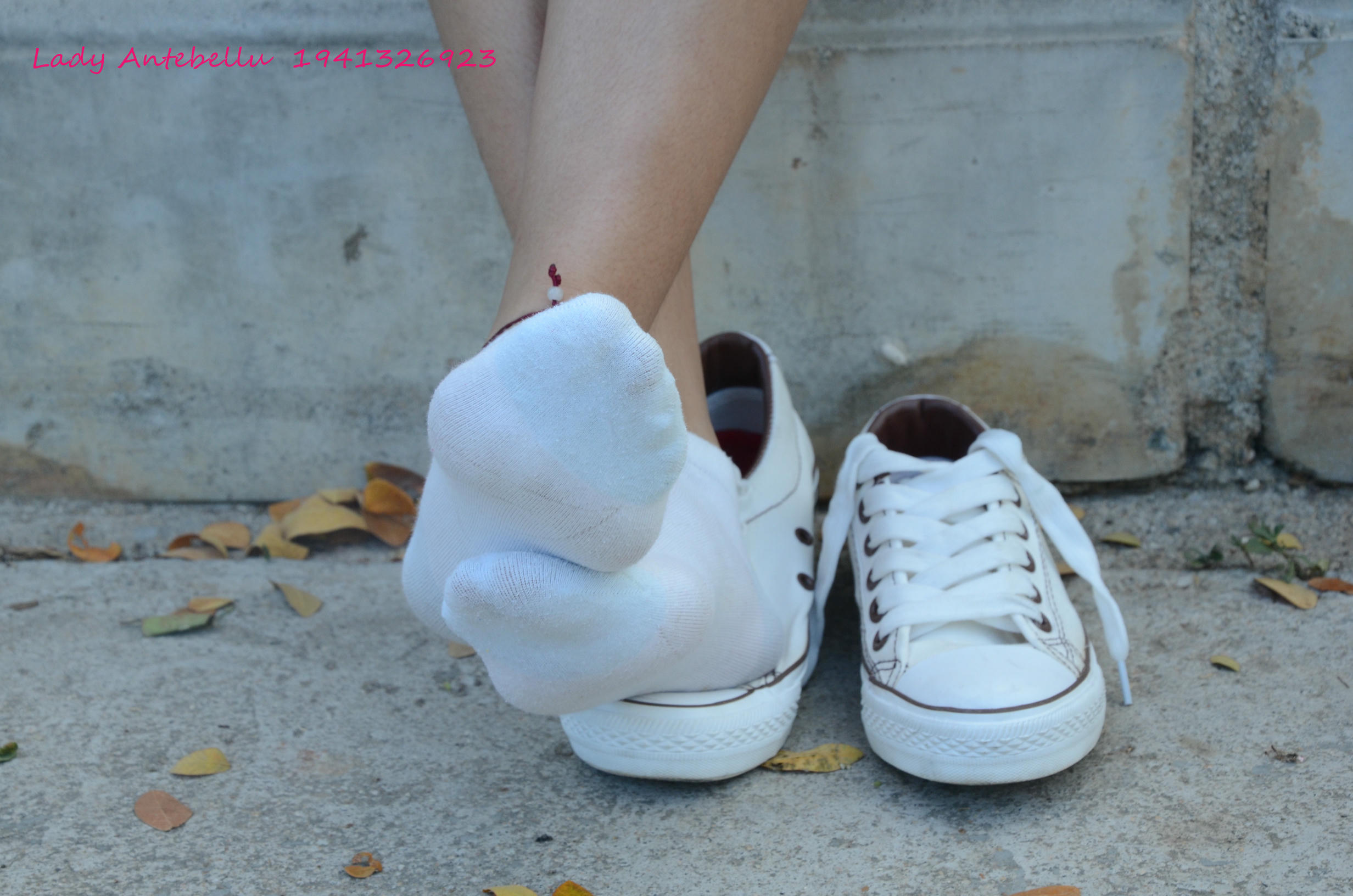 [战前女神] 恋足美腿棉袜女神级摄影套图 026 [216P-533MB]_第3集