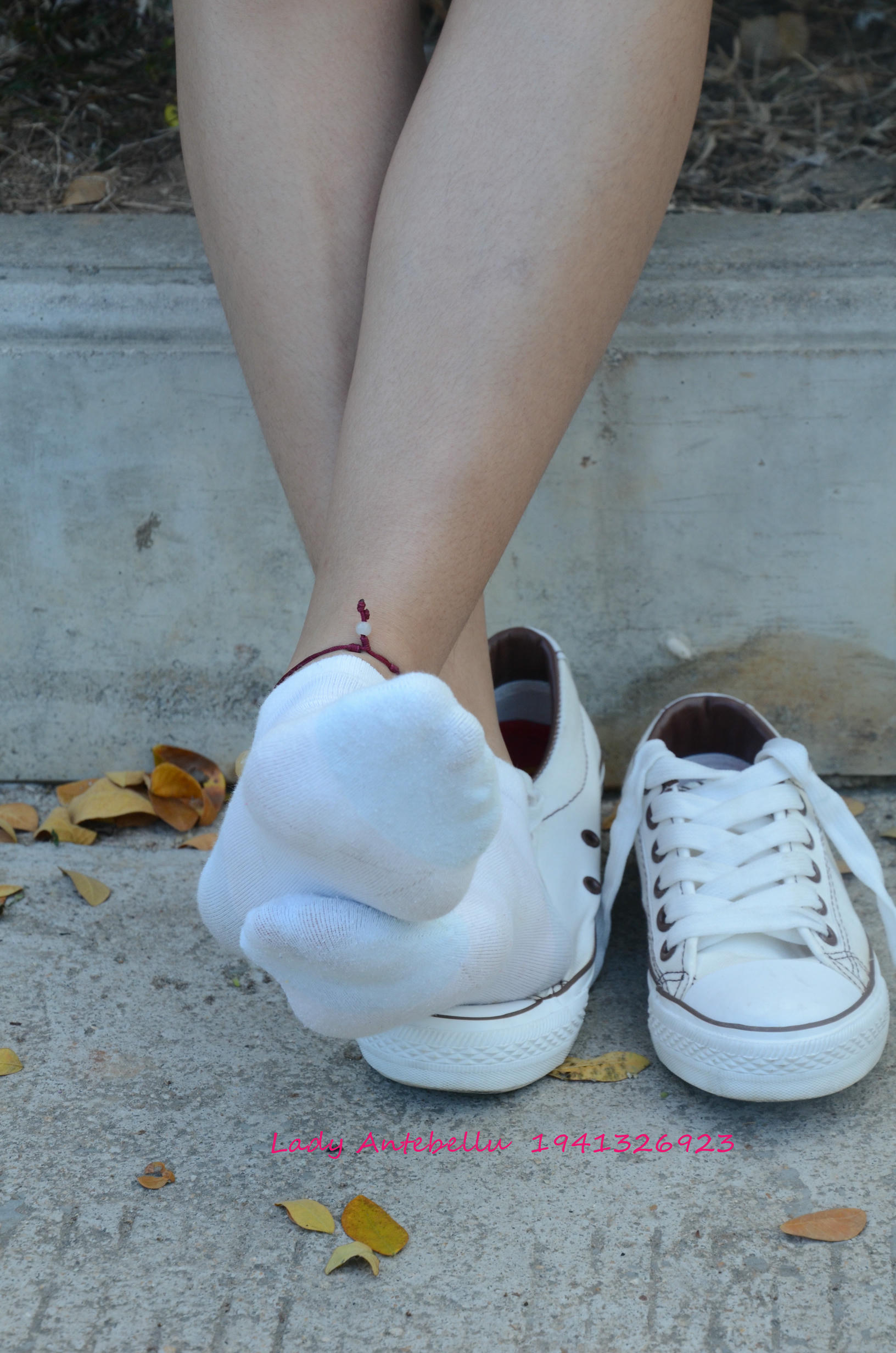 [战前女神] 恋足美腿棉袜女神级摄影套图 026 [216P-533MB]_第3集