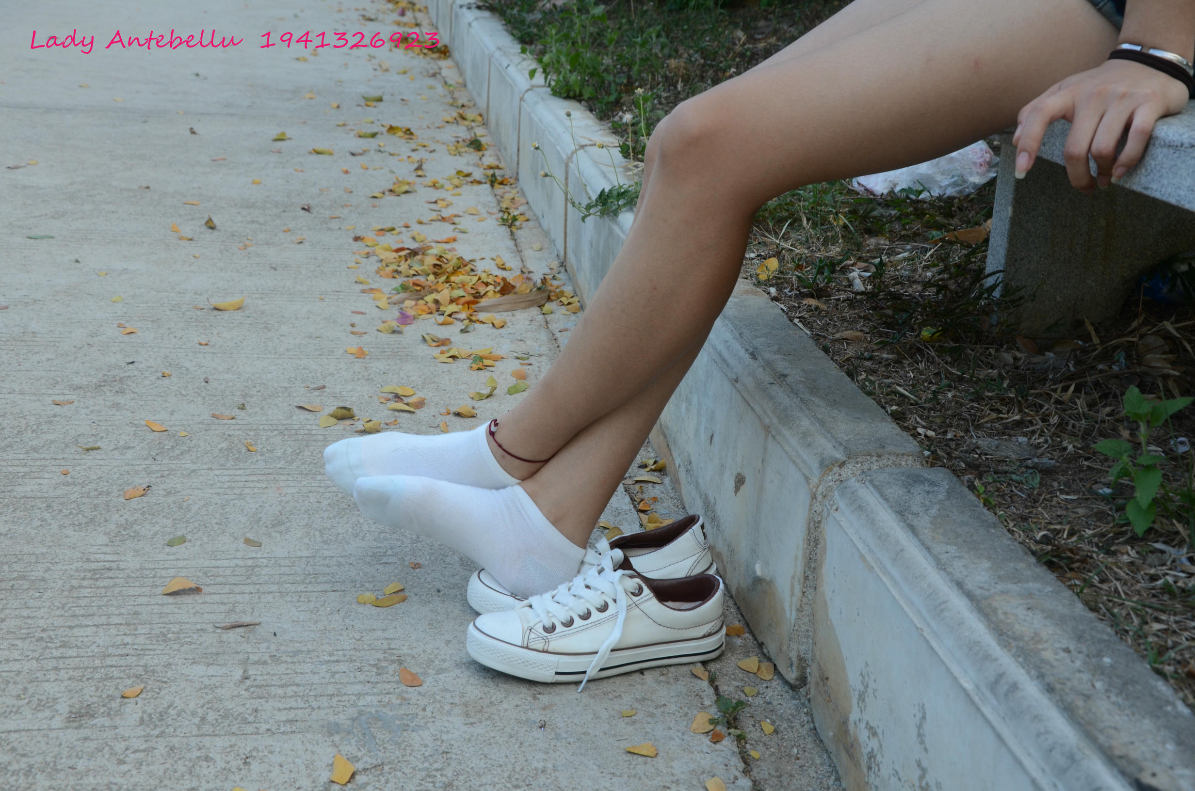 [战前女神] 恋足美腿棉袜女神级摄影套图 026 [216P-533MB]_第3集