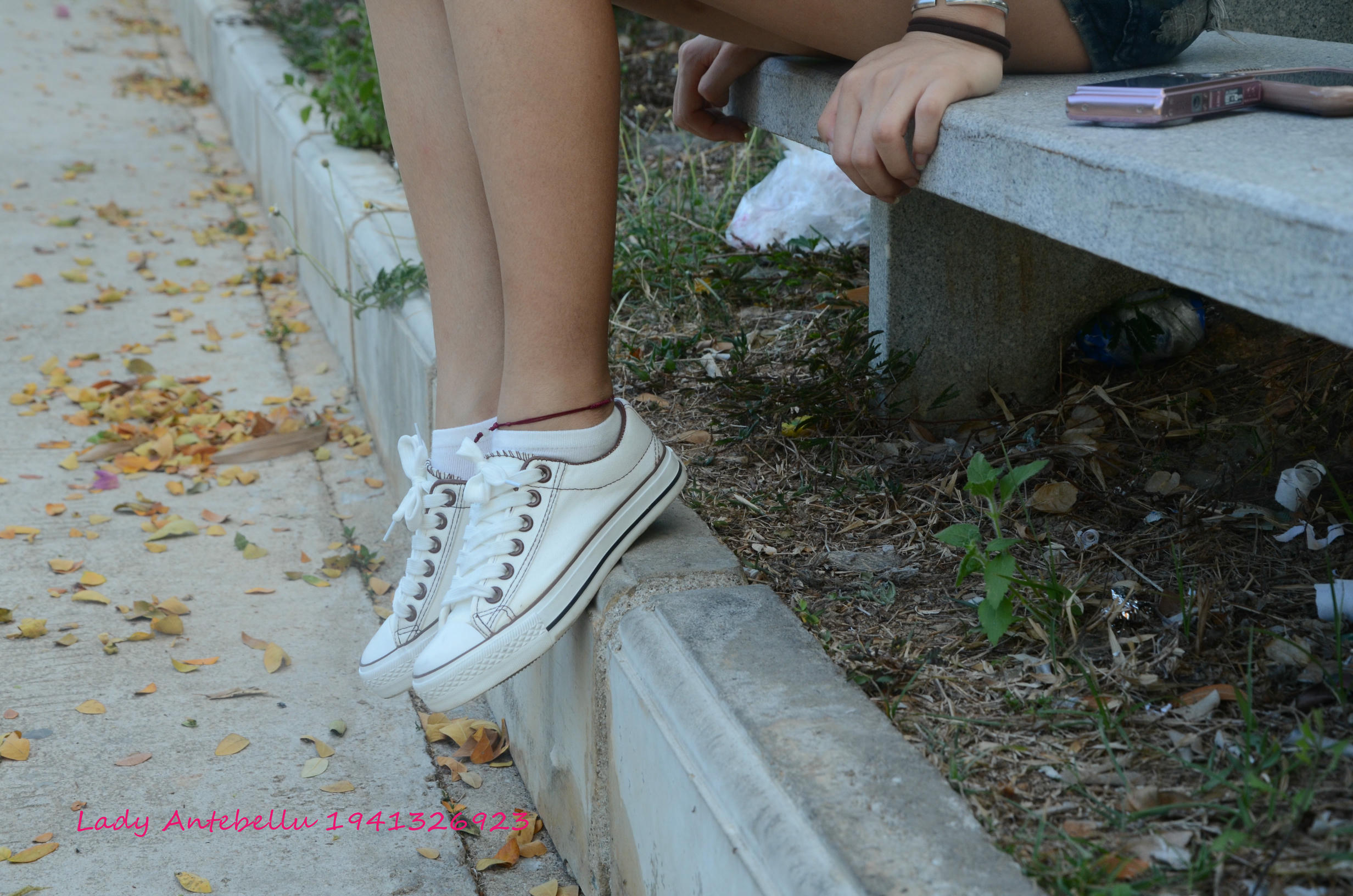 [战前女神] 恋足美腿棉袜女神级摄影套图 026 [216P-533MB]_第1集