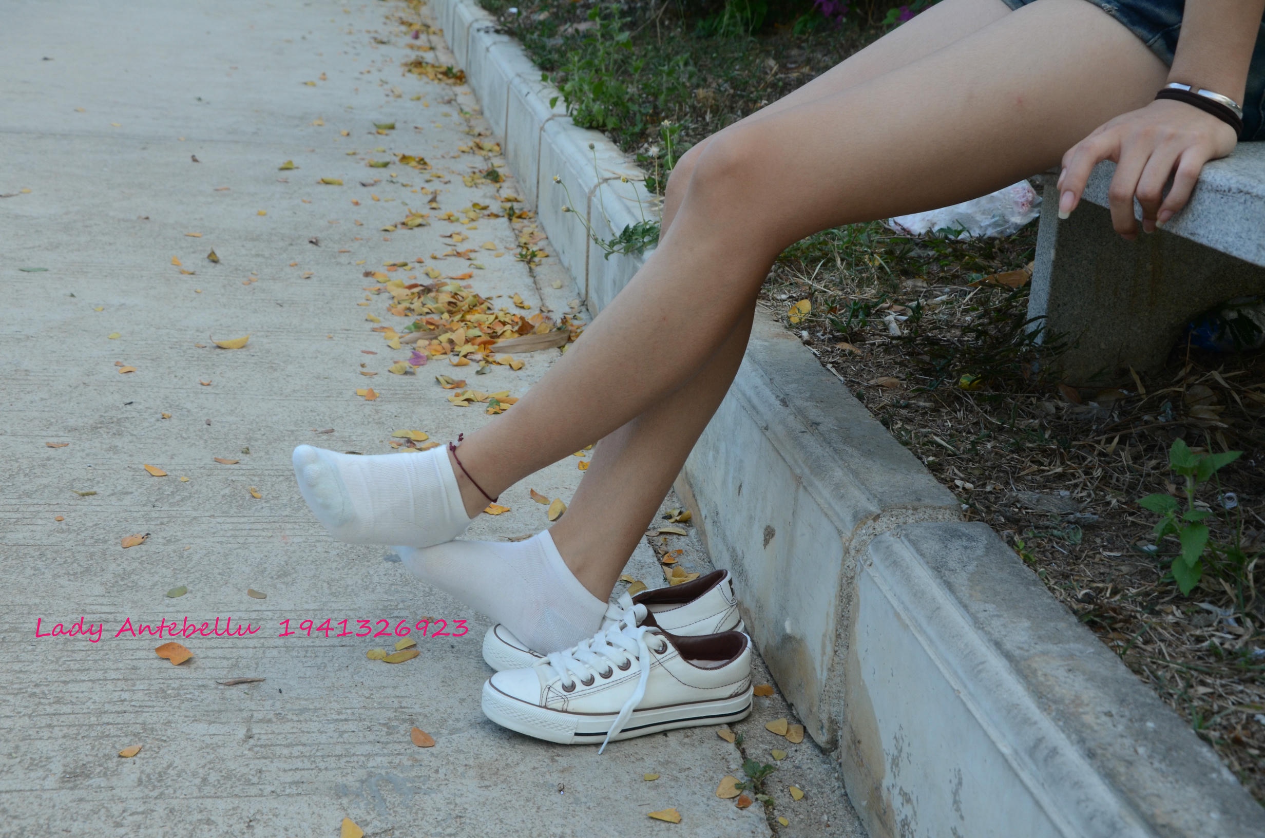 [战前女神] 恋足美腿棉袜女神级摄影套图 026 [216P-533MB]_第3集