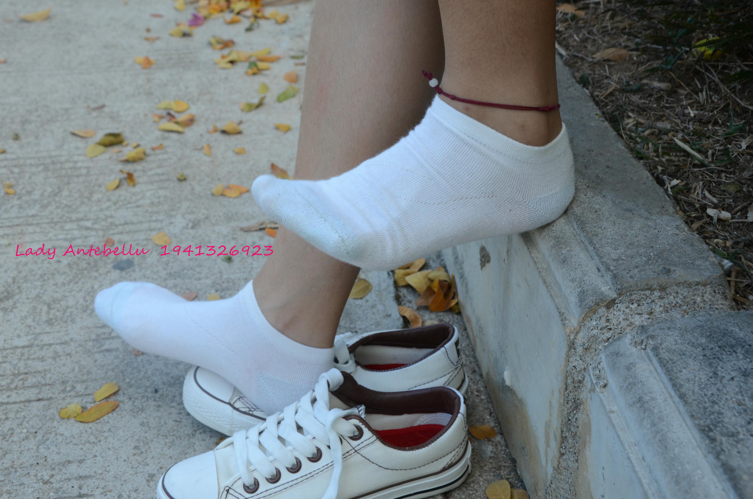 [战前女神] 恋足美腿棉袜女神级摄影套图 026 [216P-533MB]_第3集