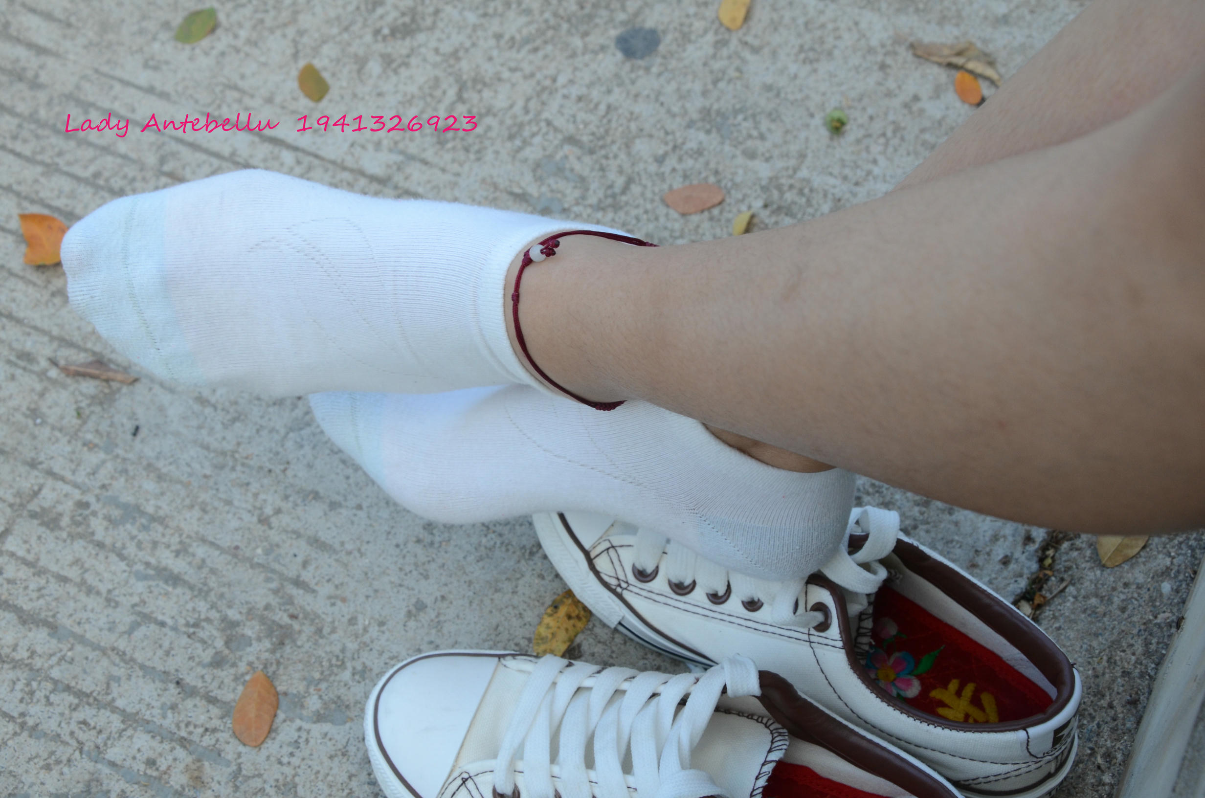 [战前女神] 恋足美腿棉袜女神级摄影套图 026 [216P-533MB]_第4集