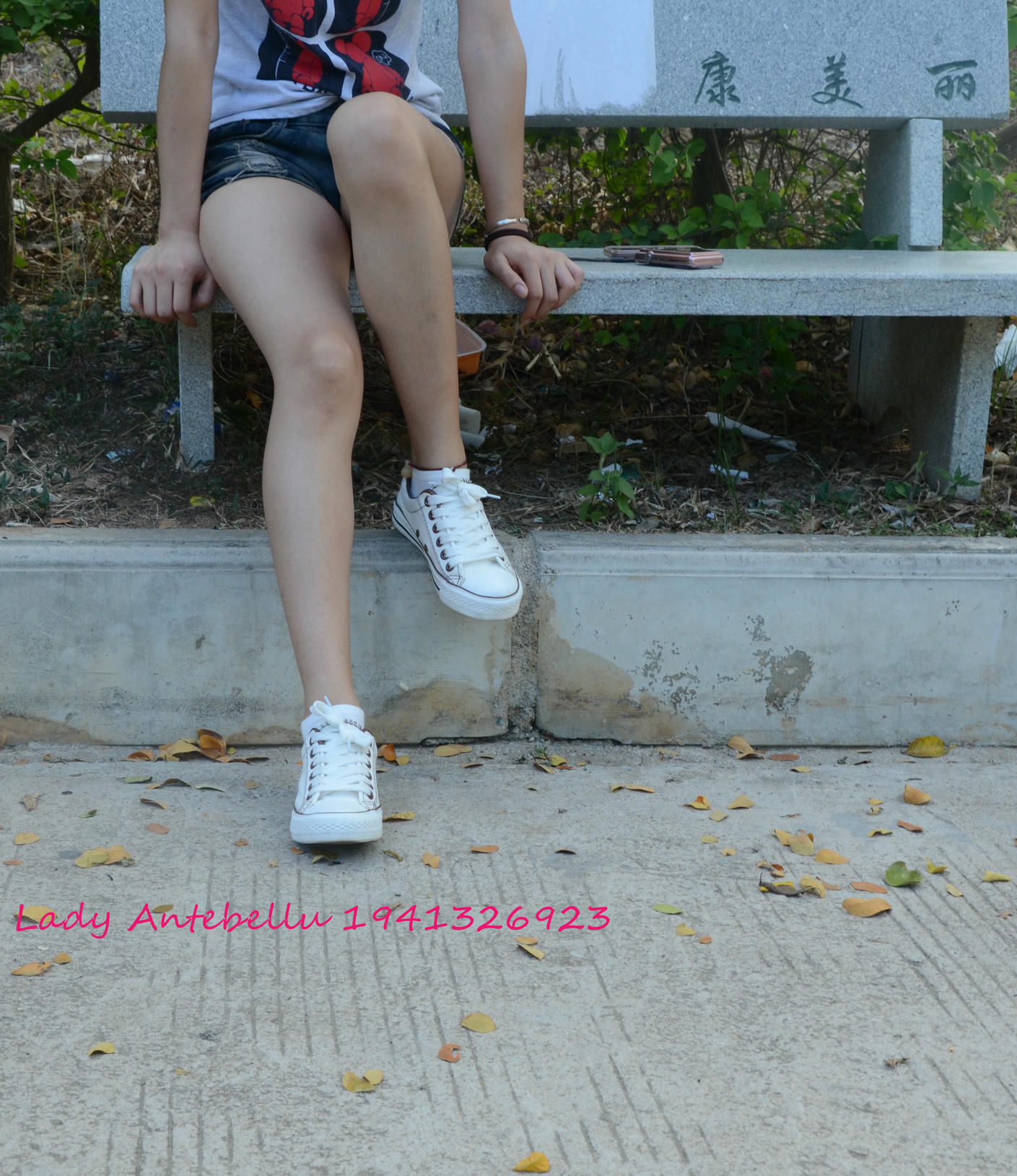 [战前女神] 恋足美腿棉袜女神级摄影套图 026 [216P-533MB]_第1集