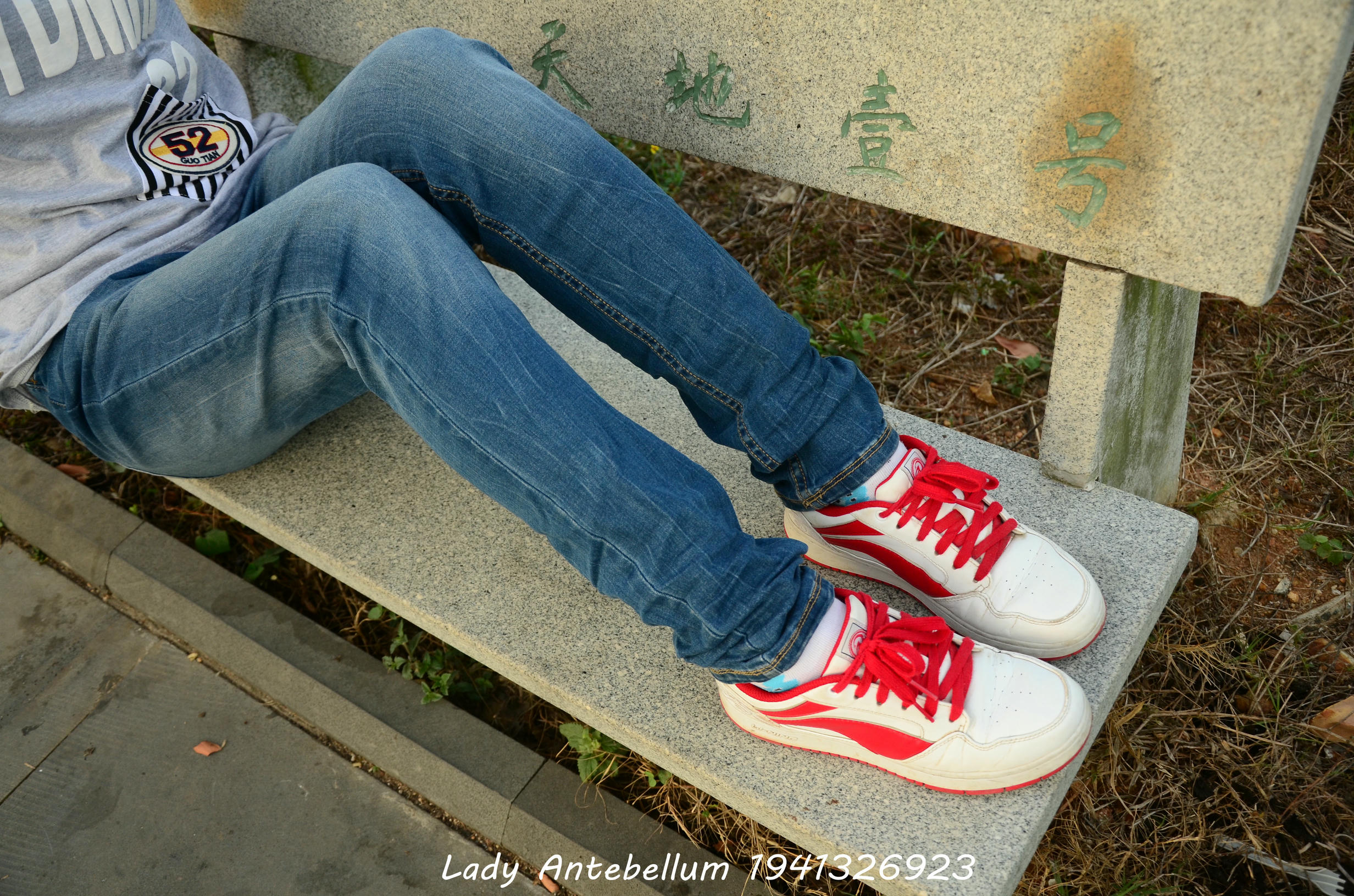 [战前女神] 恋足美腿棉袜女神级摄影套图 028 [74P-144MB]_第1集