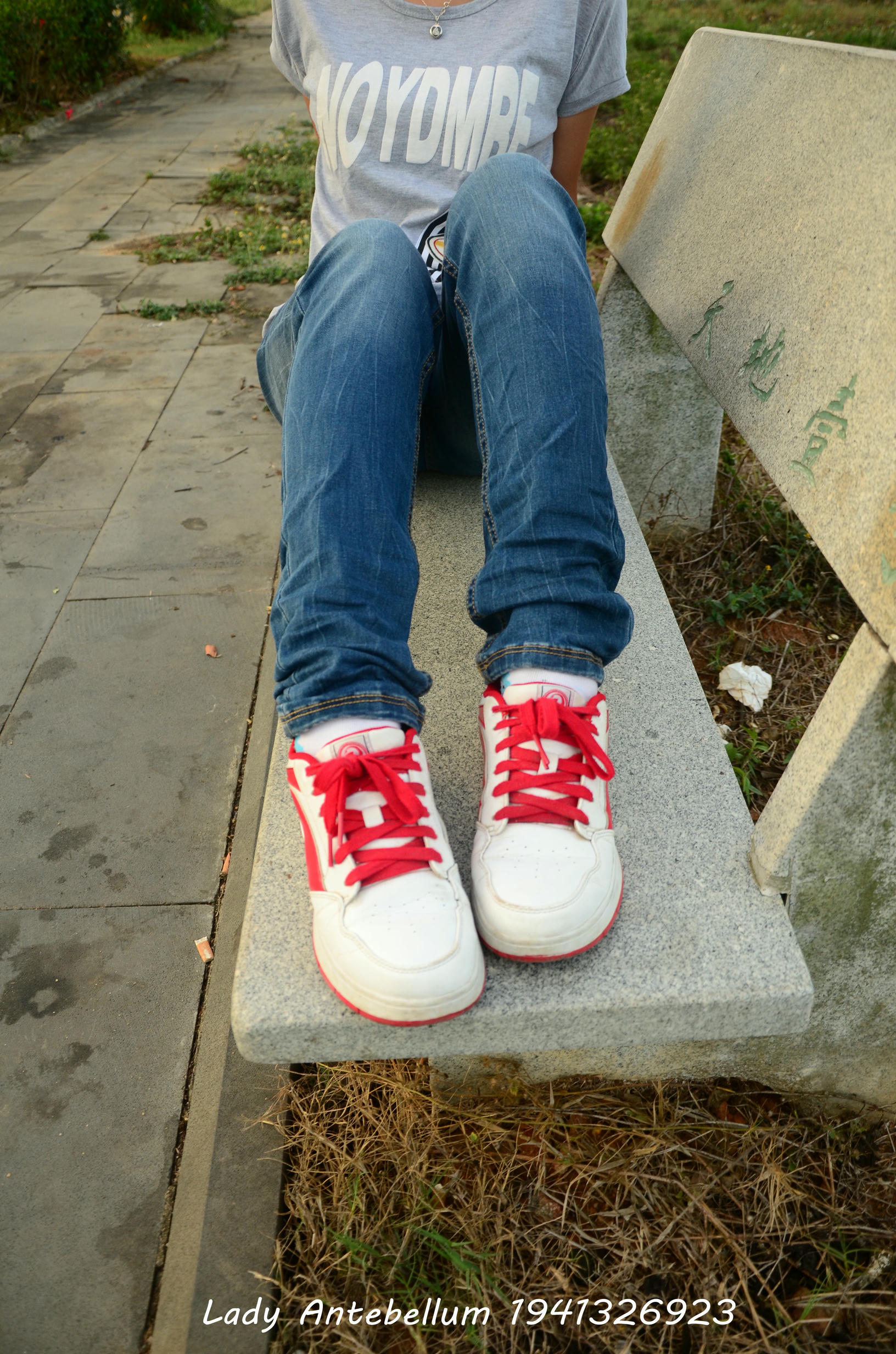 [战前女神] 恋足美腿棉袜女神级摄影套图 028 [74P-144MB]_第1集