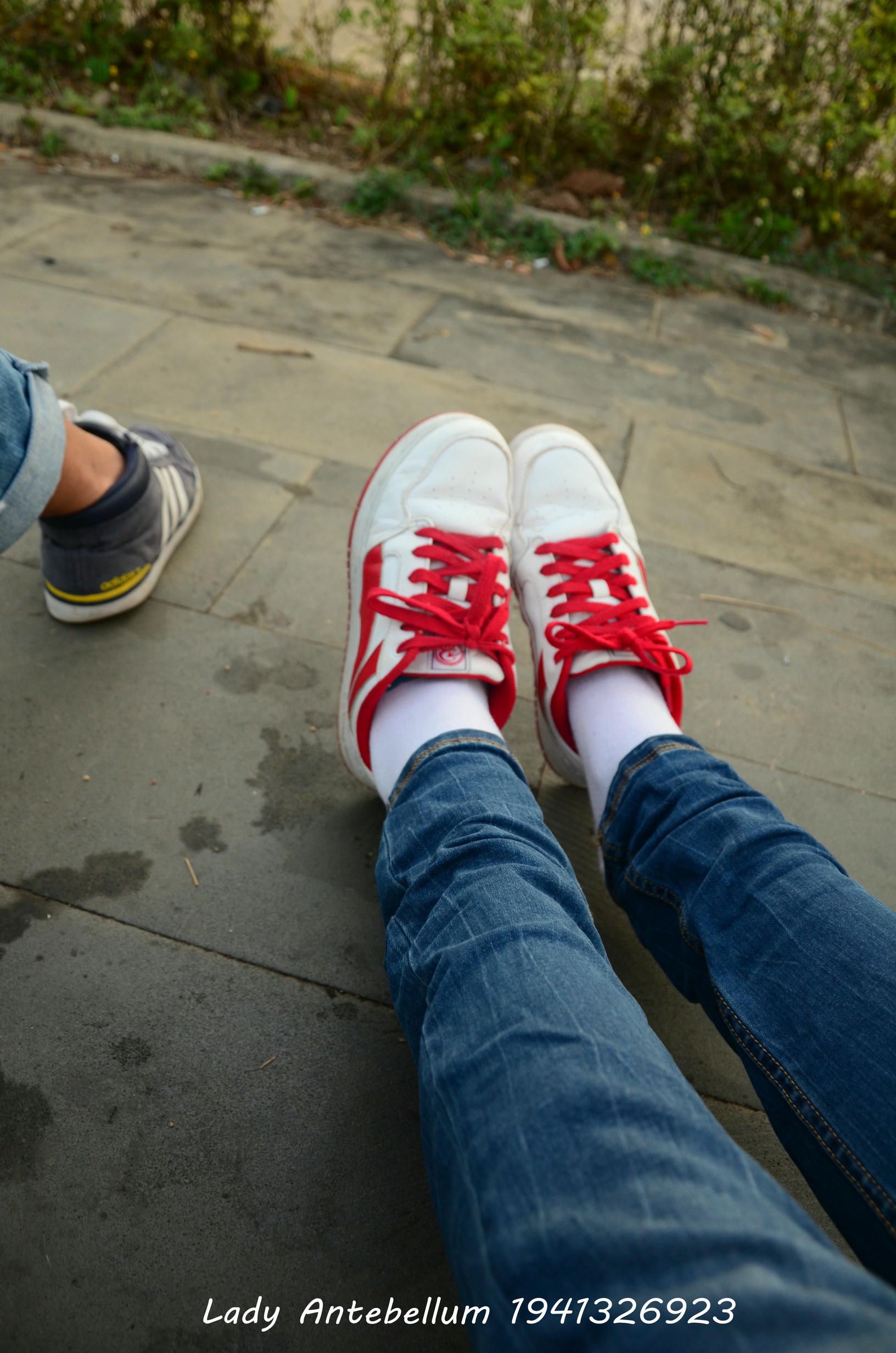 [战前女神] 恋足美腿棉袜女神级摄影套图 028 [74P-144MB]_第4集