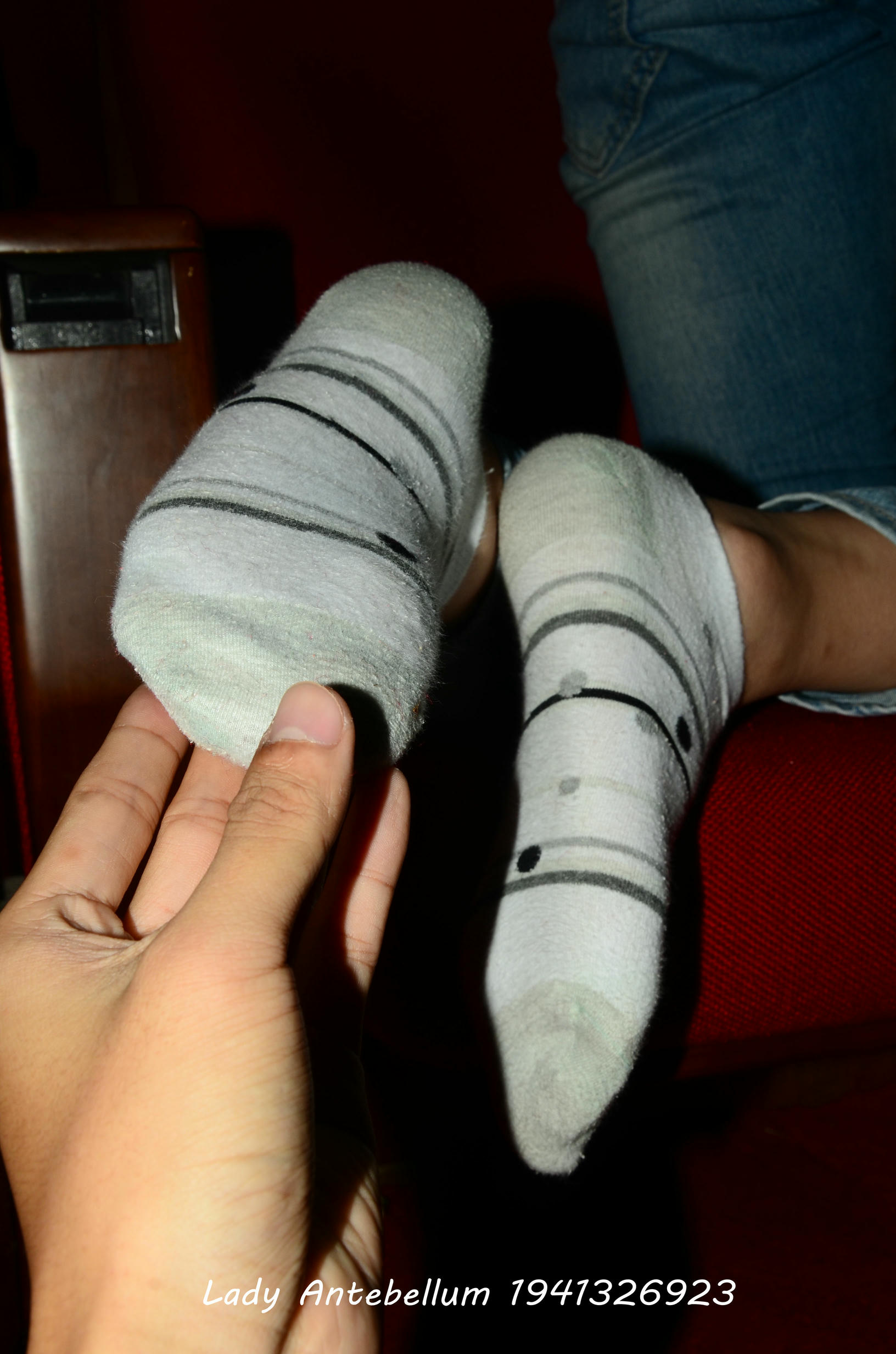 [战前女神] 恋足美腿棉袜女神级摄影套图 029 [167P-350MB]_第6集