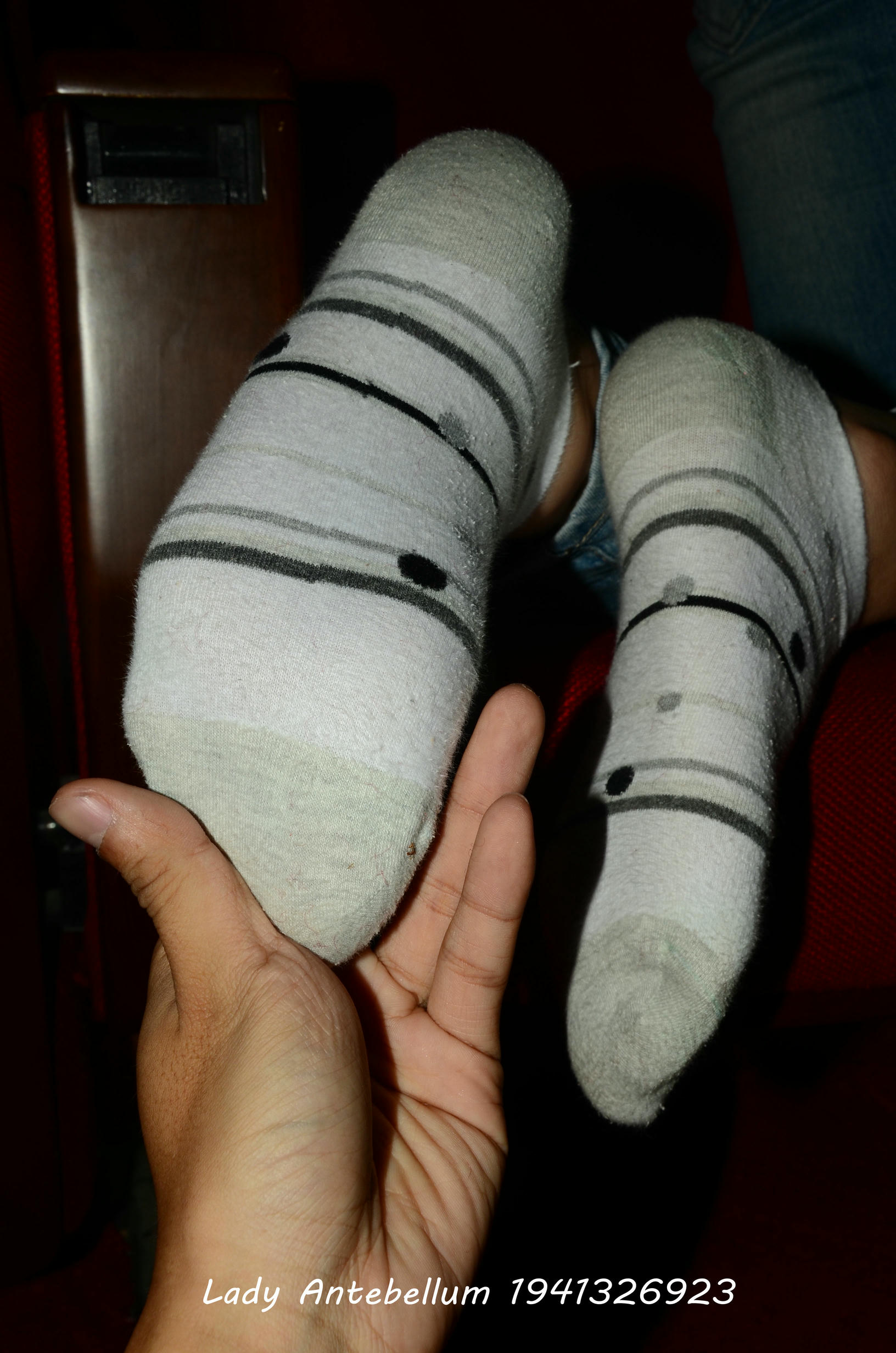 [战前女神] 恋足美腿棉袜女神级摄影套图 029 [167P-350MB]_第6集