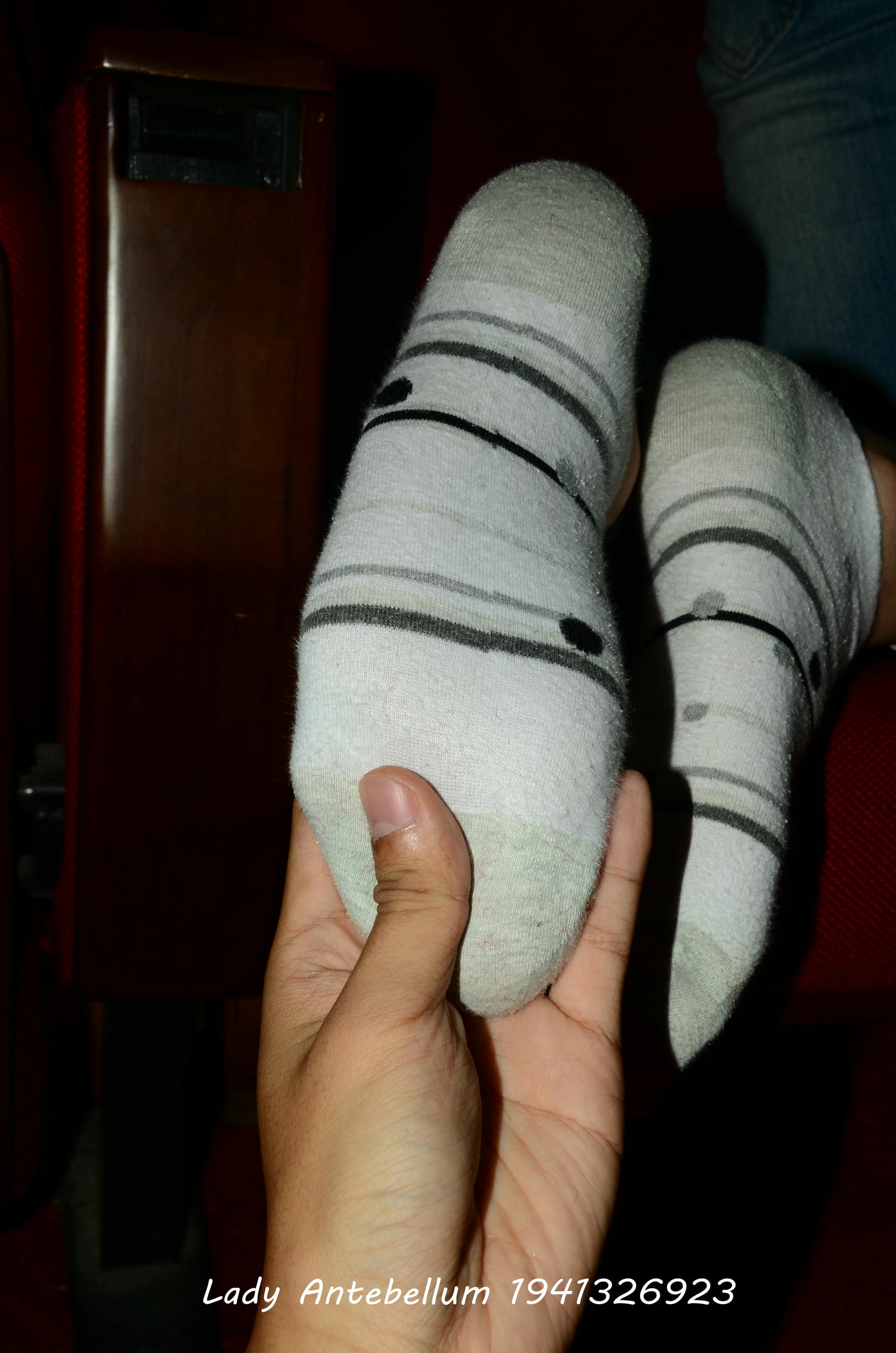 [战前女神] 恋足美腿棉袜女神级摄影套图 029 [167P-350MB]_第6集