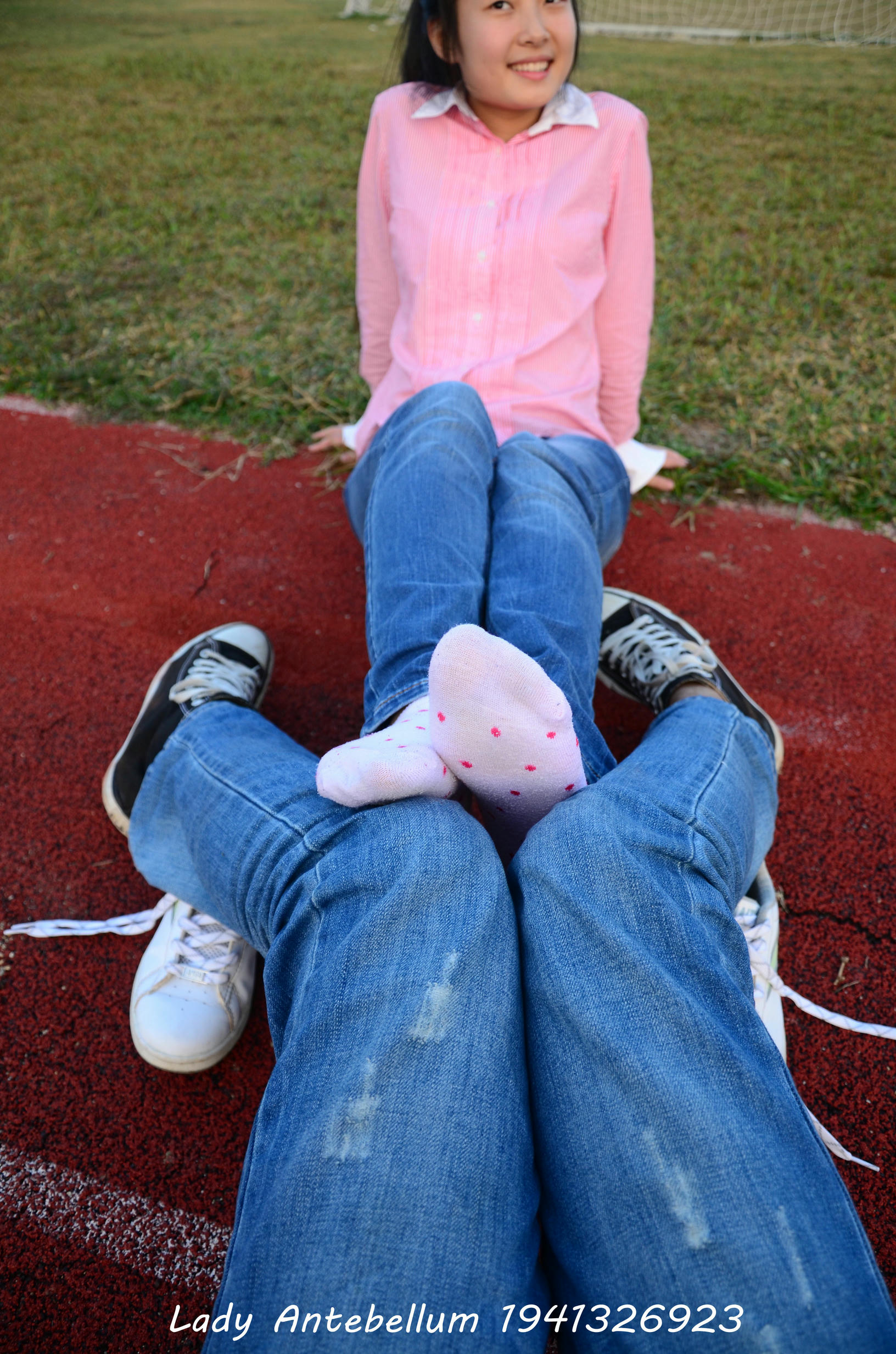 [战前女神] 恋足美腿棉袜女神级摄影套图 003 [157P-329MB]_第6集