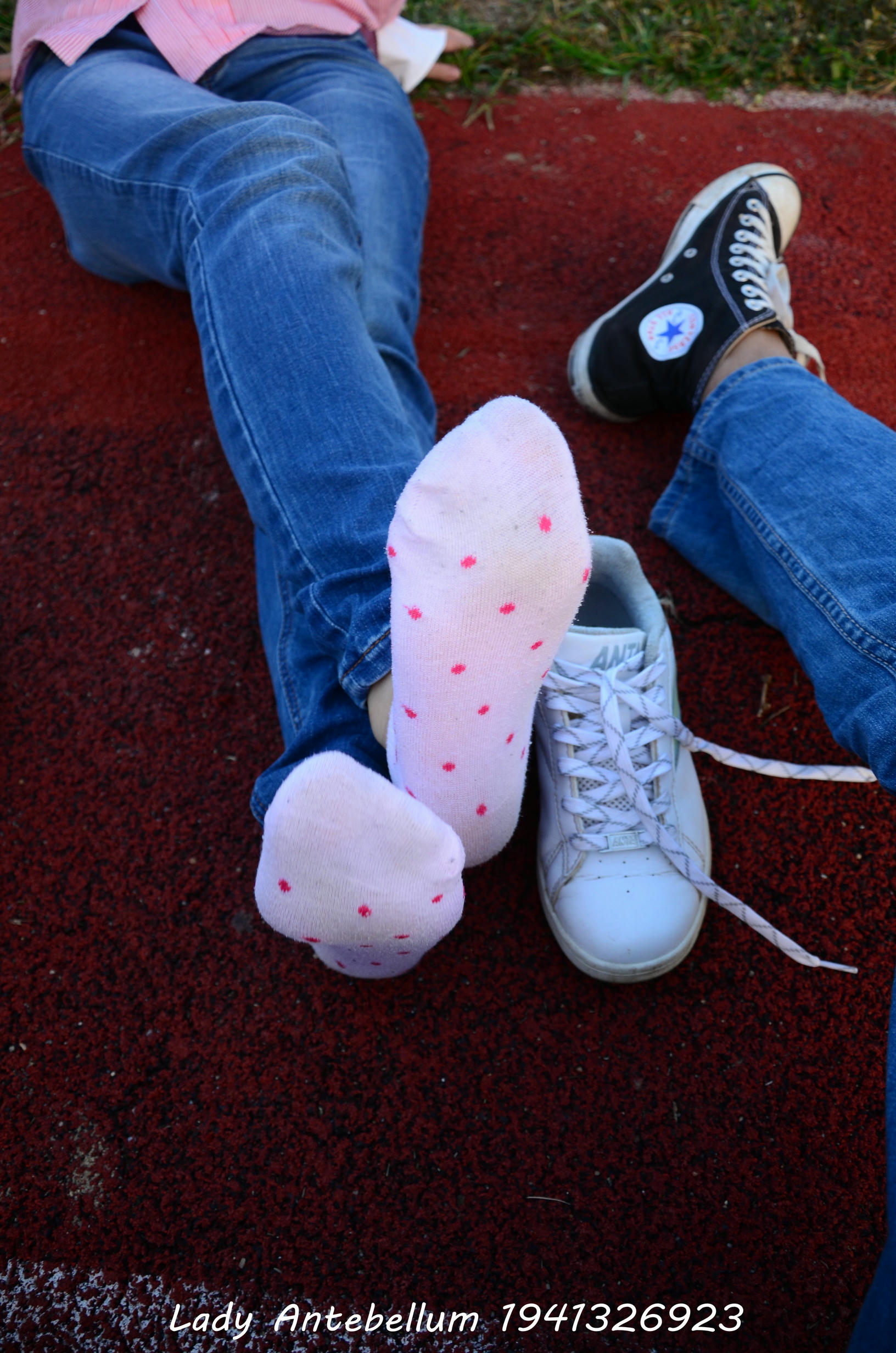 [战前女神] 恋足美腿棉袜女神级摄影套图 003 [157P-329MB]_第6集