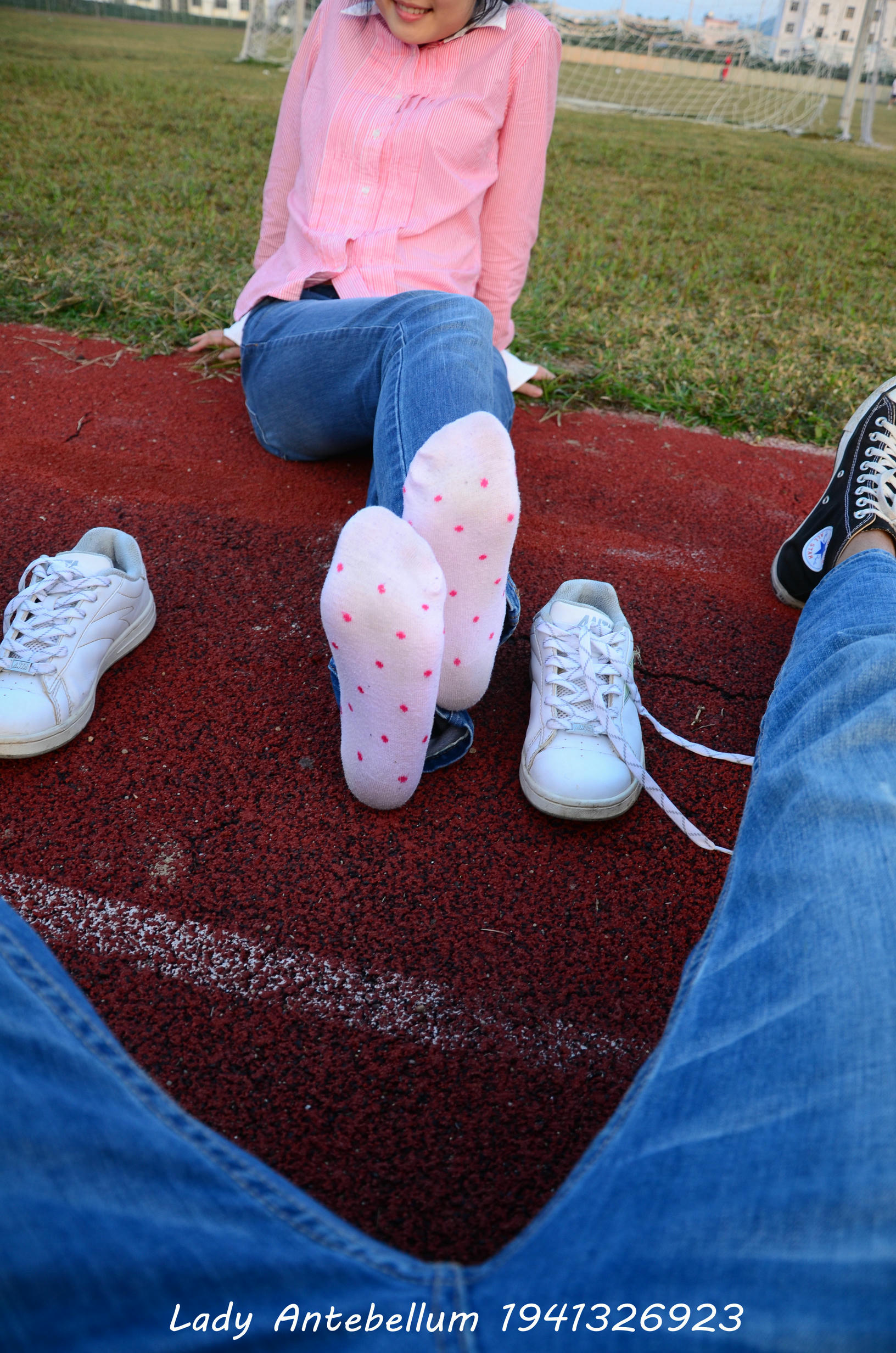 [战前女神] 恋足美腿棉袜女神级摄影套图 003 [157P-329MB]_第6集