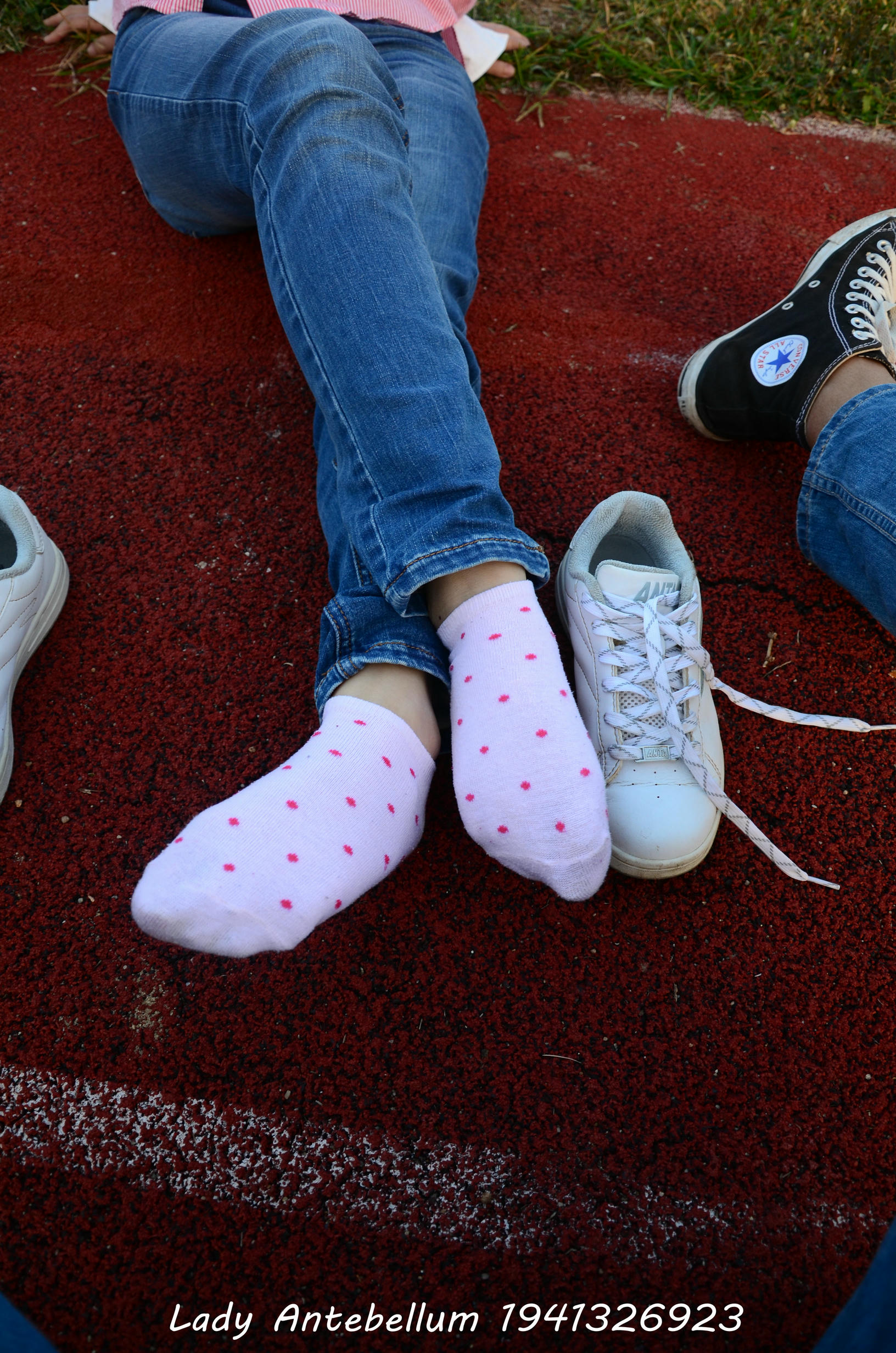 [战前女神] 恋足美腿棉袜女神级摄影套图 003 [157P-329MB]_第6集