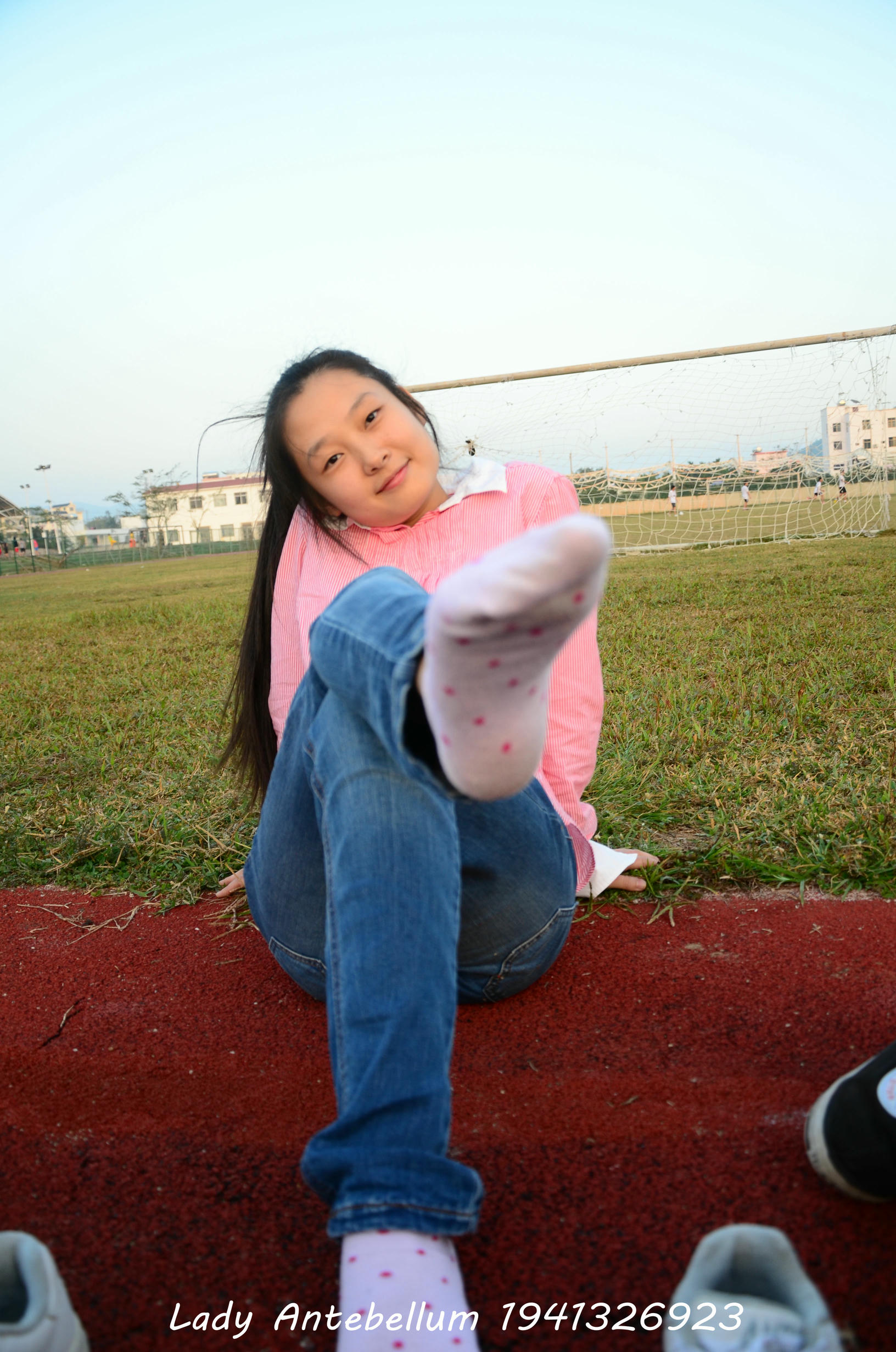 [战前女神] 恋足美腿棉袜女神级摄影套图 003 [157P-329MB]_第6集