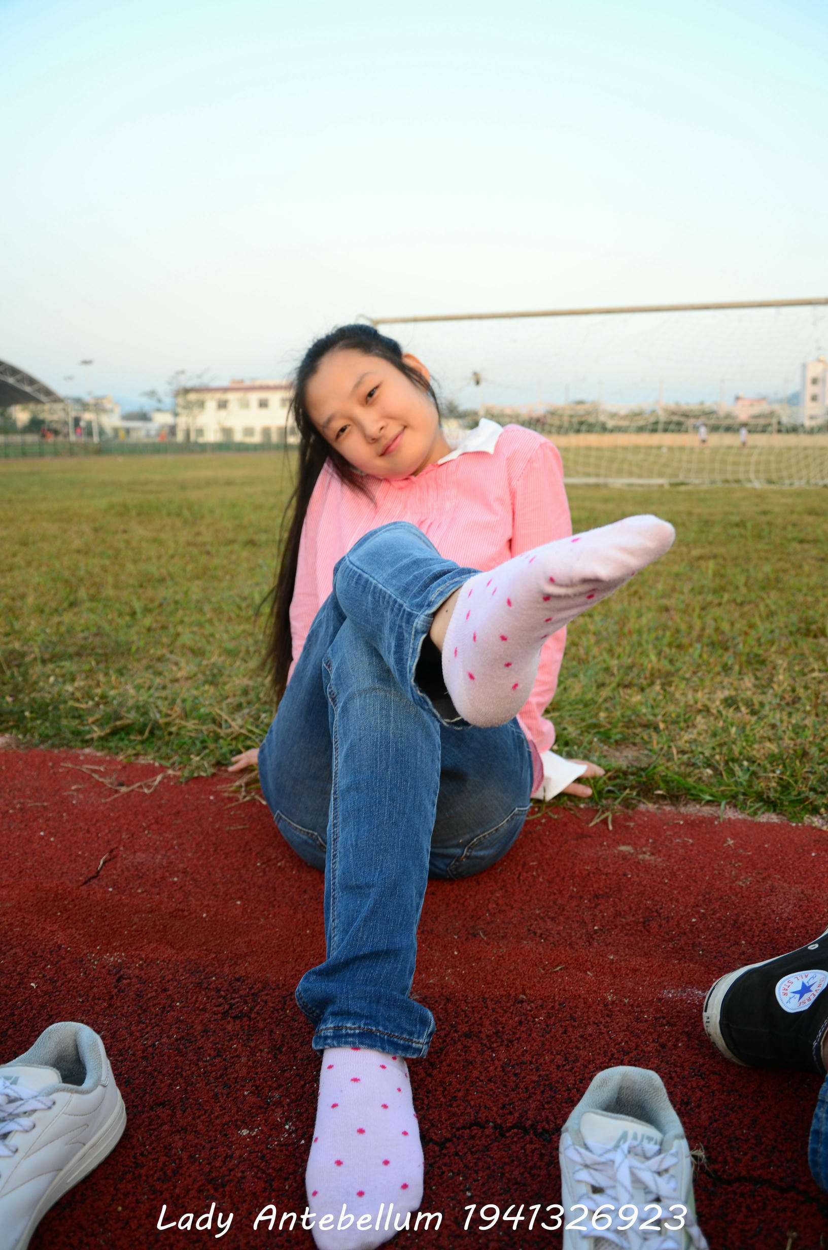 [战前女神] 恋足美腿棉袜女神级摄影套图 003 [157P-329MB]_第6集