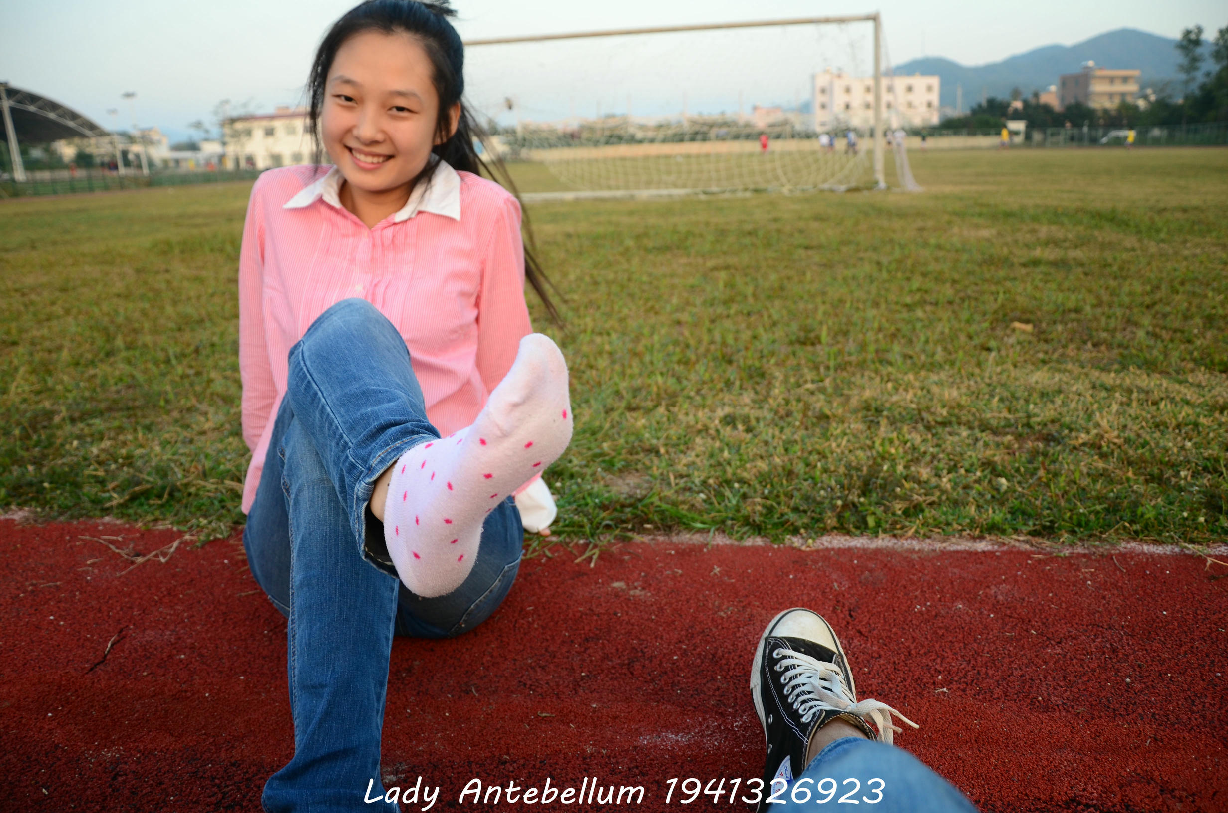 [战前女神] 恋足美腿棉袜女神级摄影套图 003 [157P-329MB]_第7集