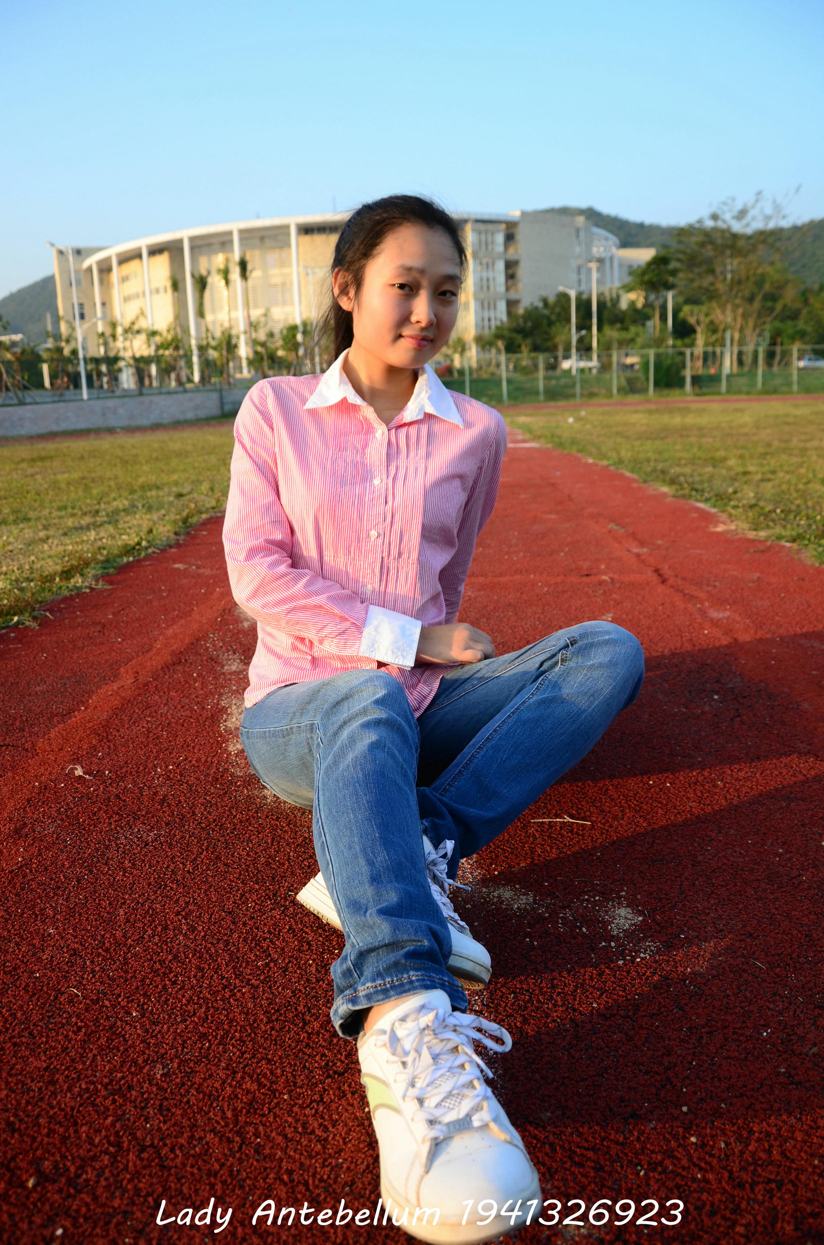 [战前女神] 恋足美腿棉袜女神级摄影套图 003 [157P-329MB]_第1集