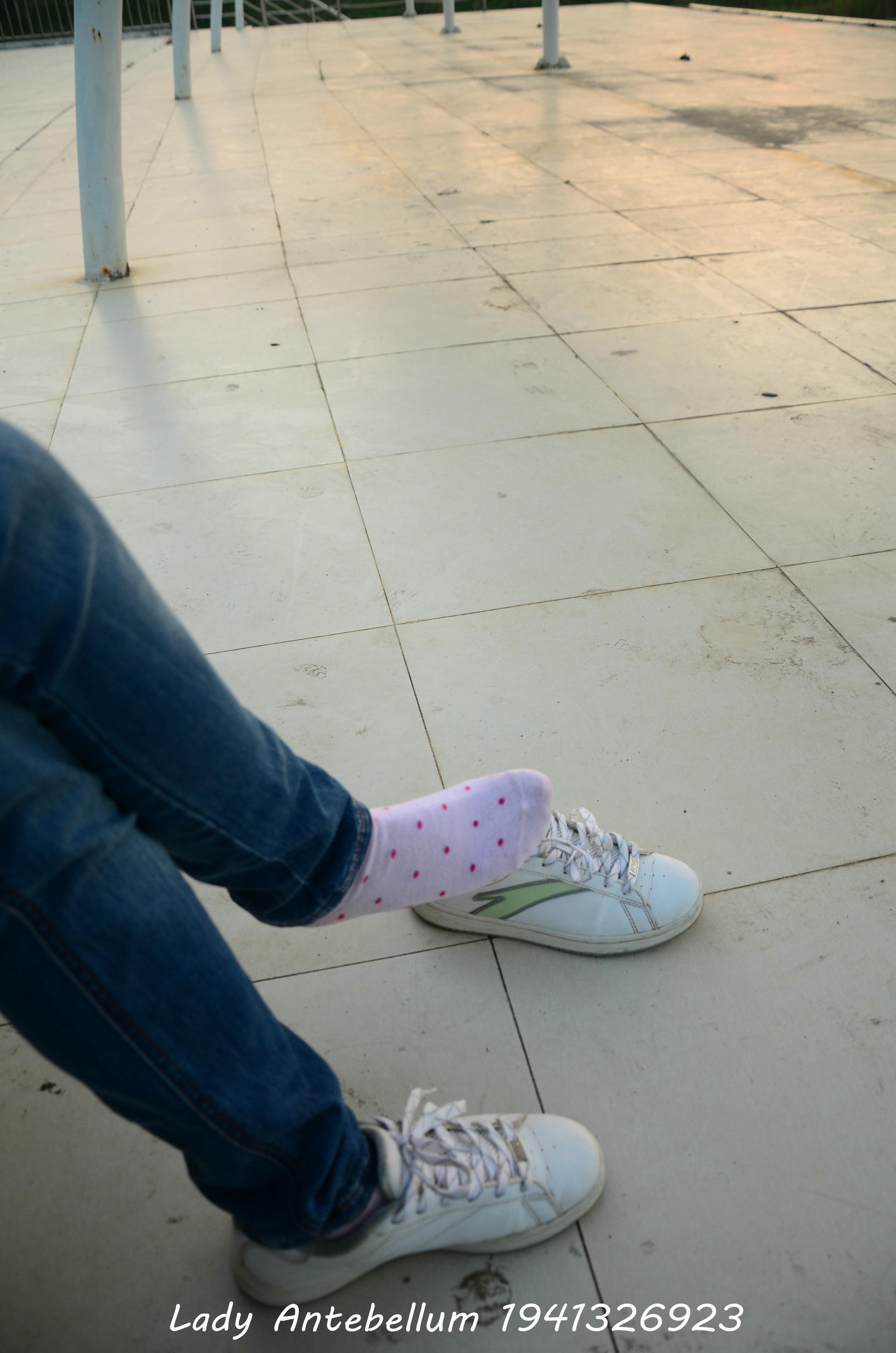 [战前女神] 恋足美腿棉袜女神级摄影套图 003 [157P-329MB]_第7集