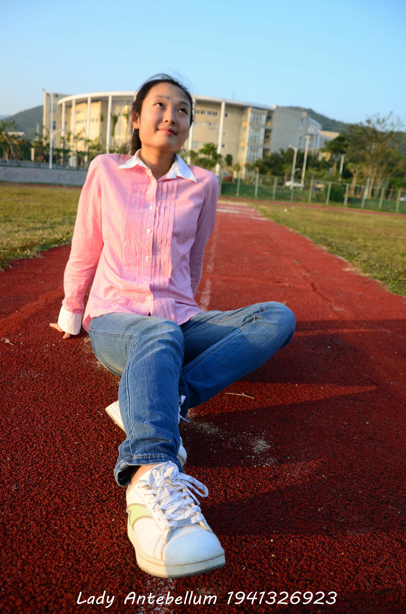 [战前女神] 恋足美腿棉袜女神级摄影套图 003 [157P-329MB]_第1集