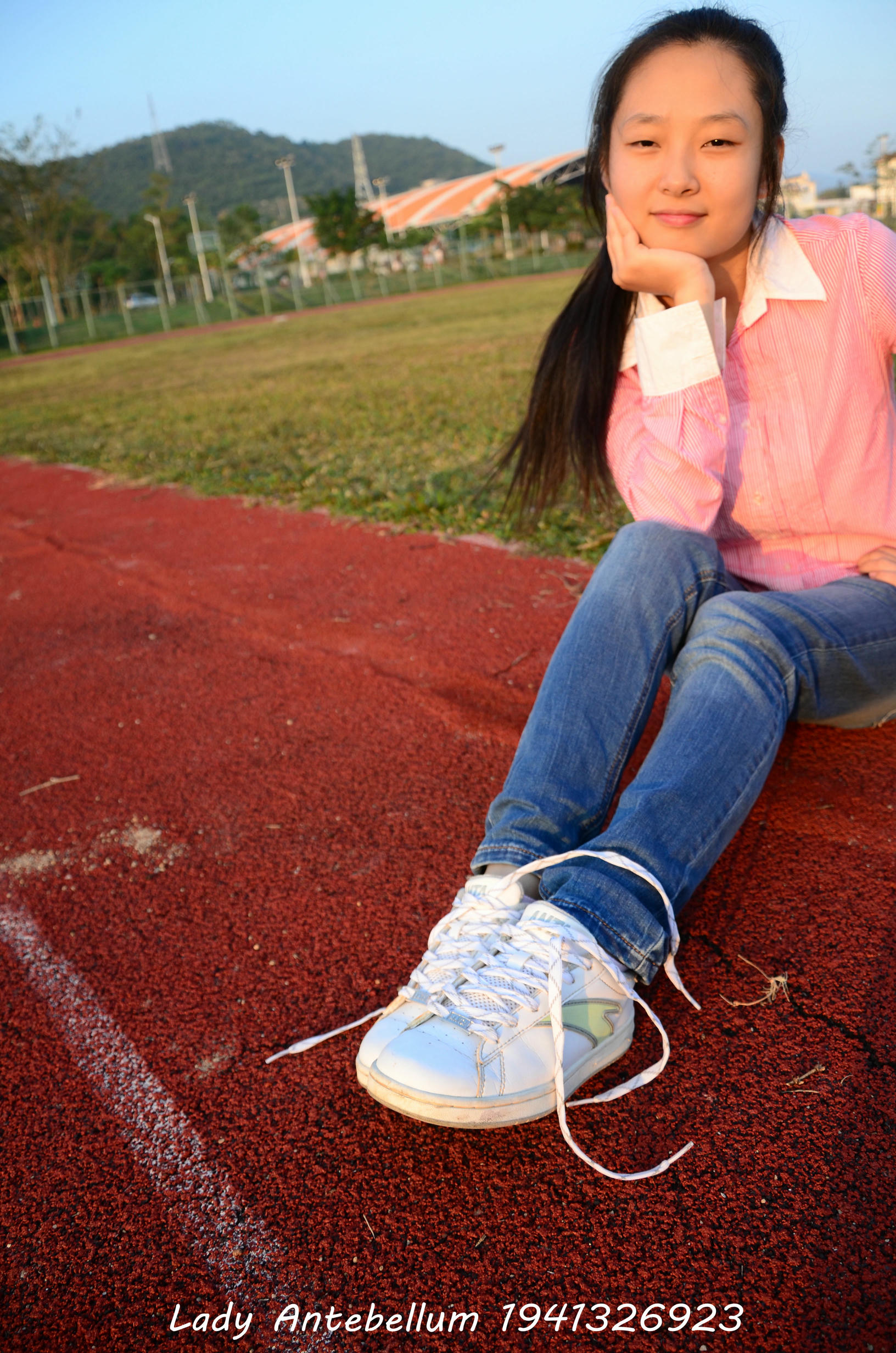 [战前女神] 恋足美腿棉袜女神级摄影套图 003 [157P-329MB]_第3集