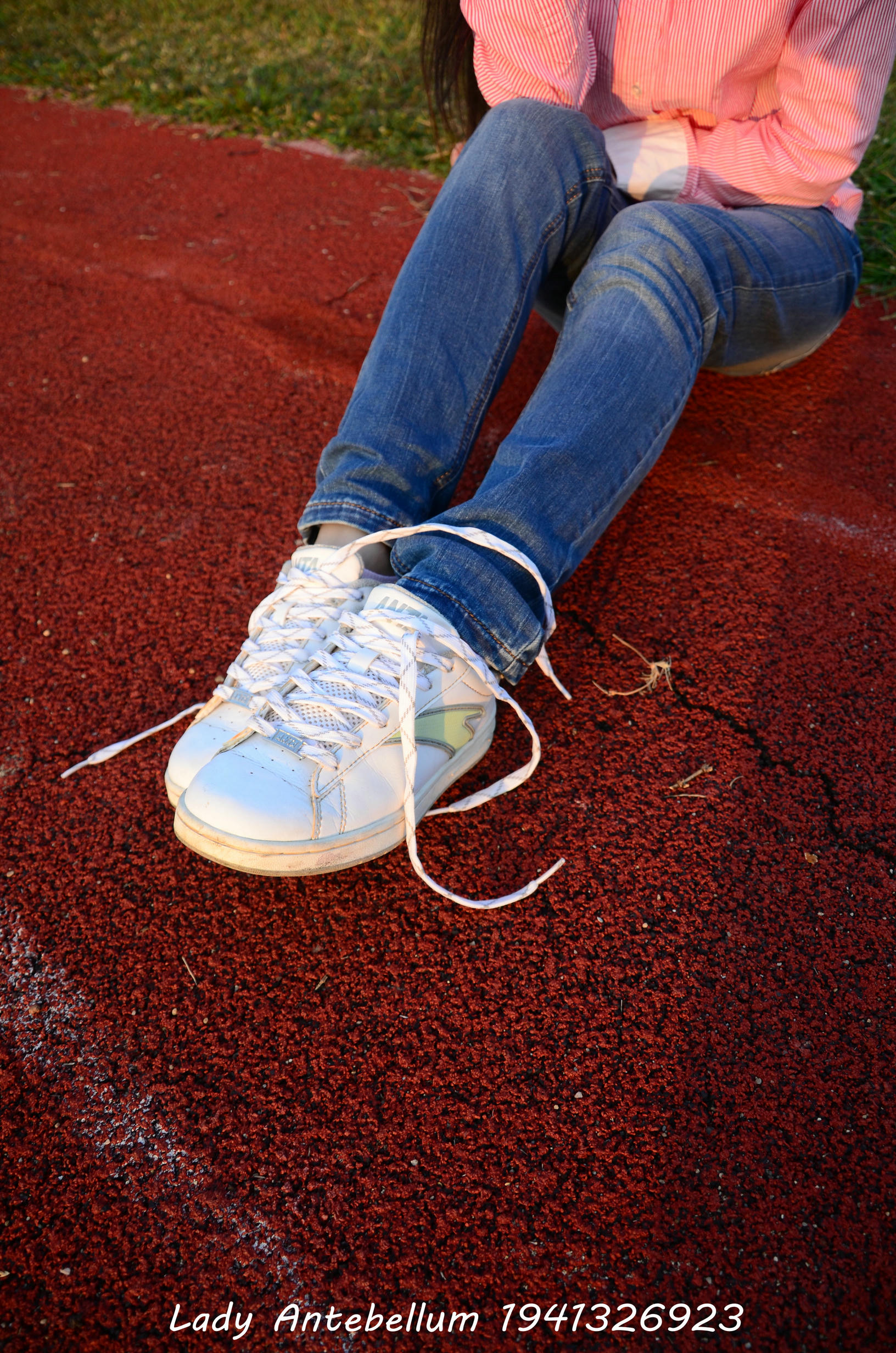 [战前女神] 恋足美腿棉袜女神级摄影套图 003 [157P-329MB]_第3集