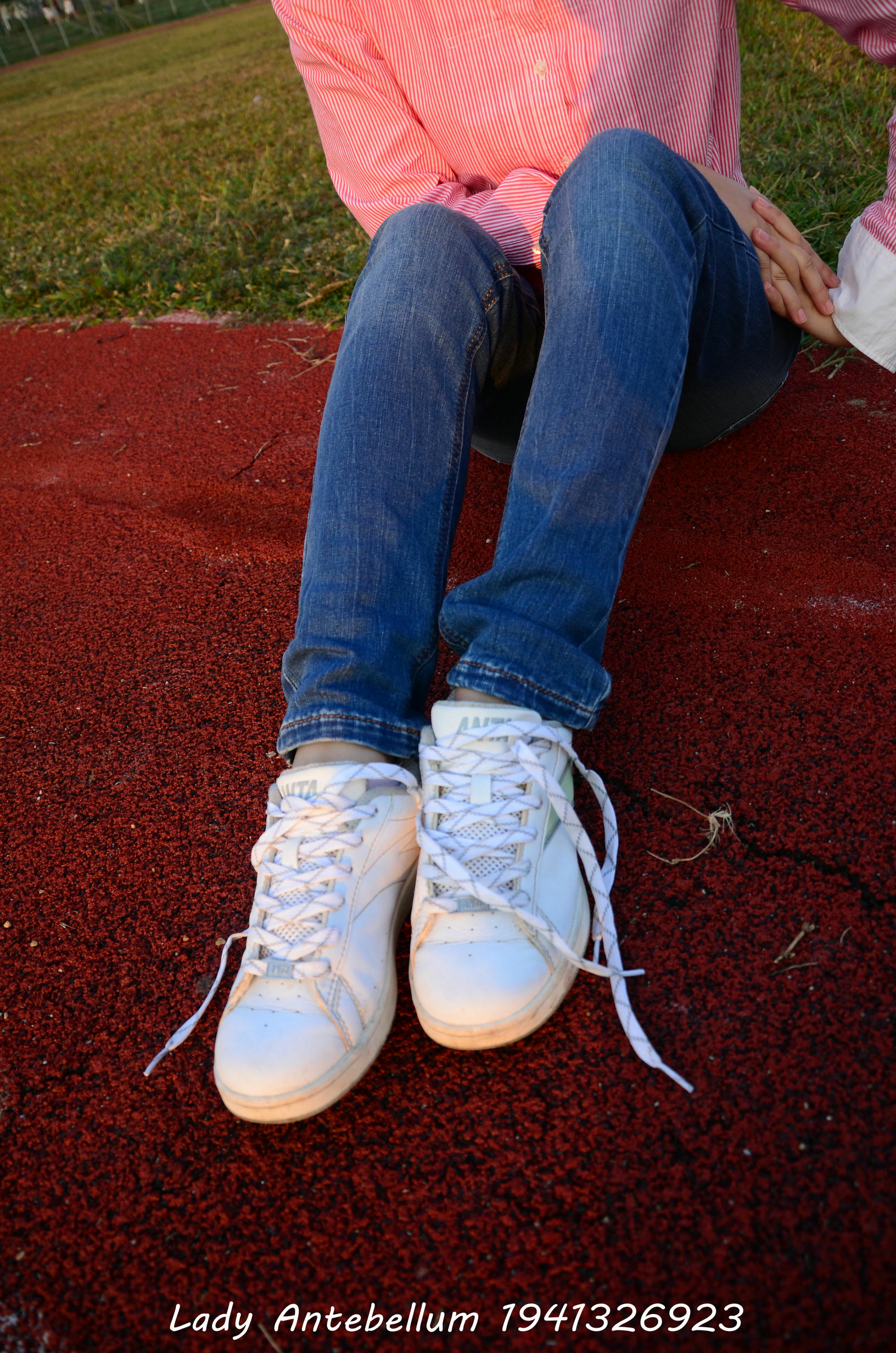 [战前女神] 恋足美腿棉袜女神级摄影套图 003 [157P-329MB]_第3集