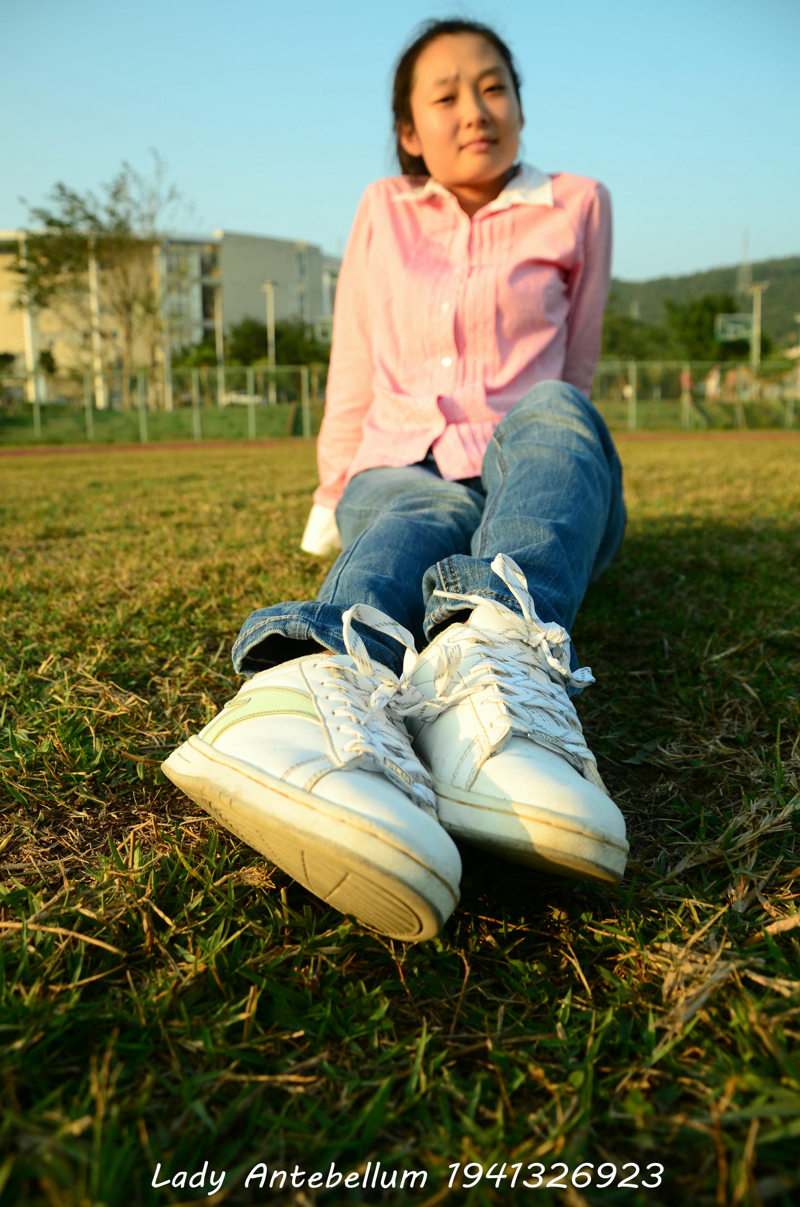 [战前女神] 恋足美腿棉袜女神级摄影套图 003 [157P-329MB]_第1集