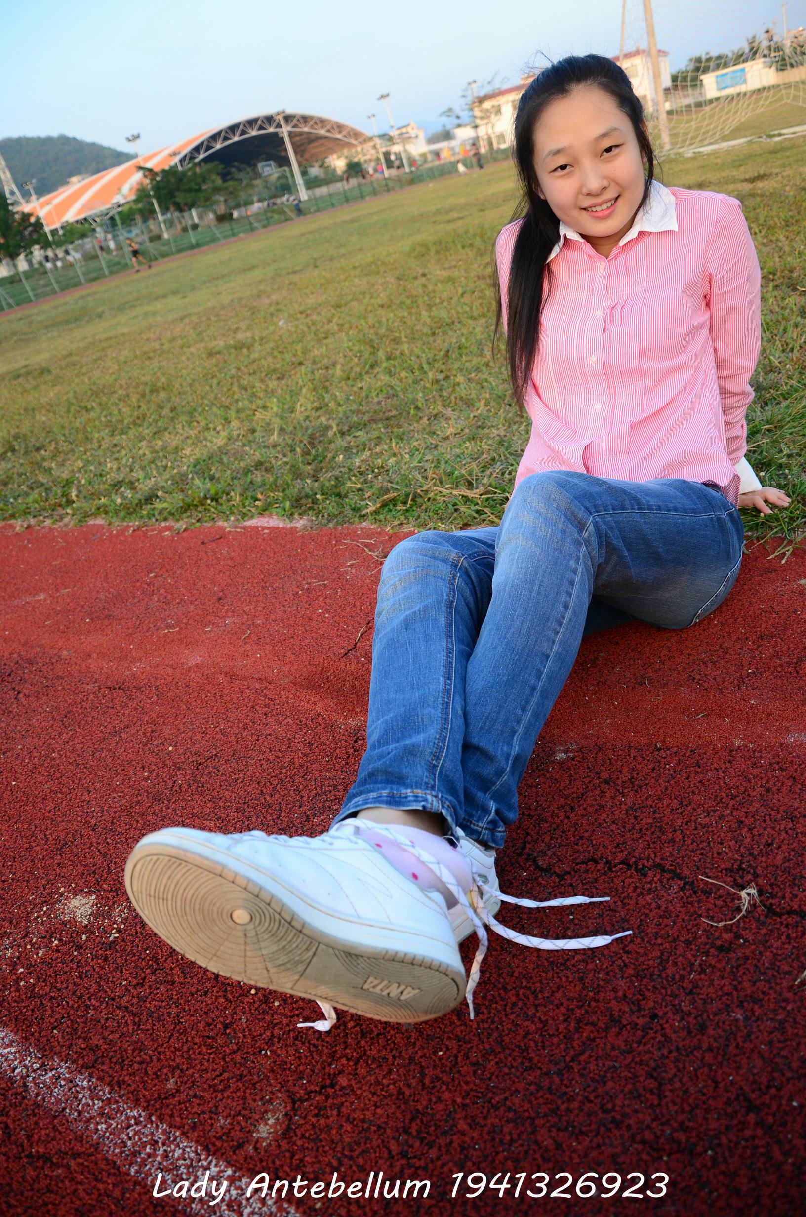 [战前女神] 恋足美腿棉袜女神级摄影套图 003 [157P-329MB]_第3集