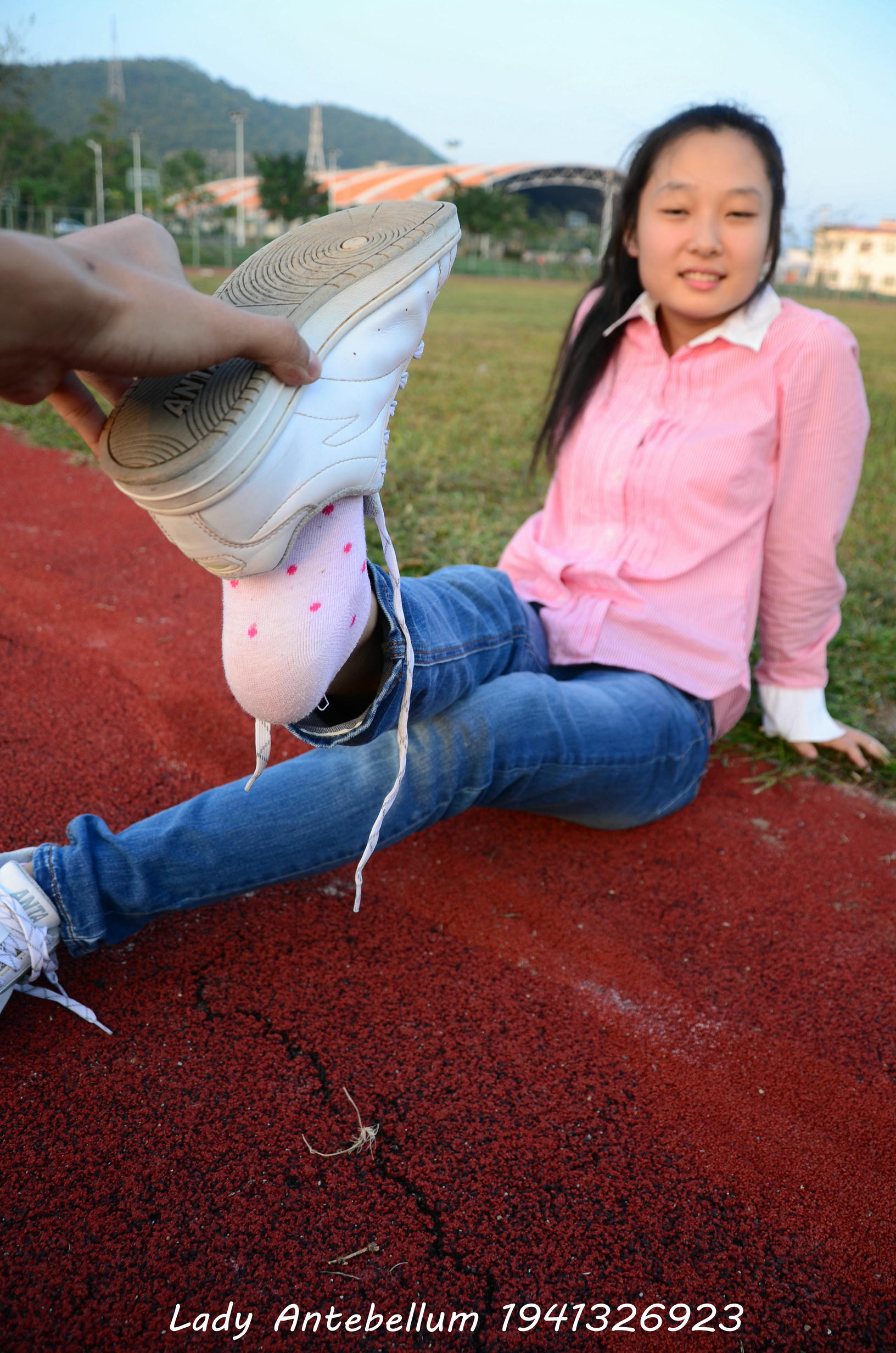 [战前女神] 恋足美腿棉袜女神级摄影套图 003 [157P-329MB]_第3集