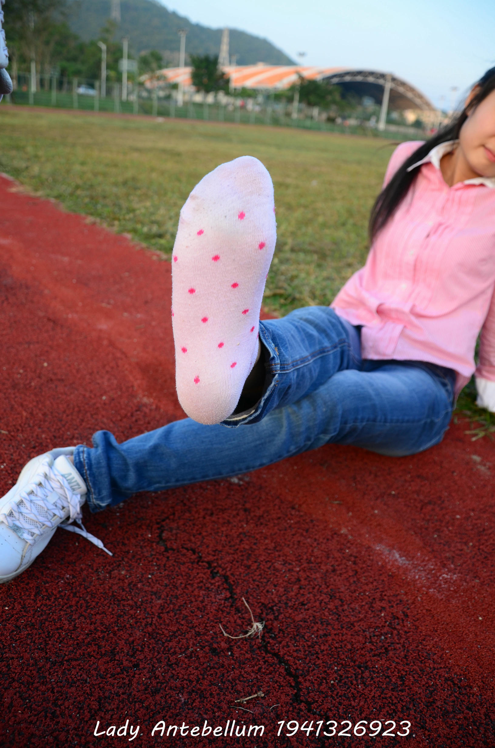 [战前女神] 恋足美腿棉袜女神级摄影套图 003 [157P-329MB]_第4集