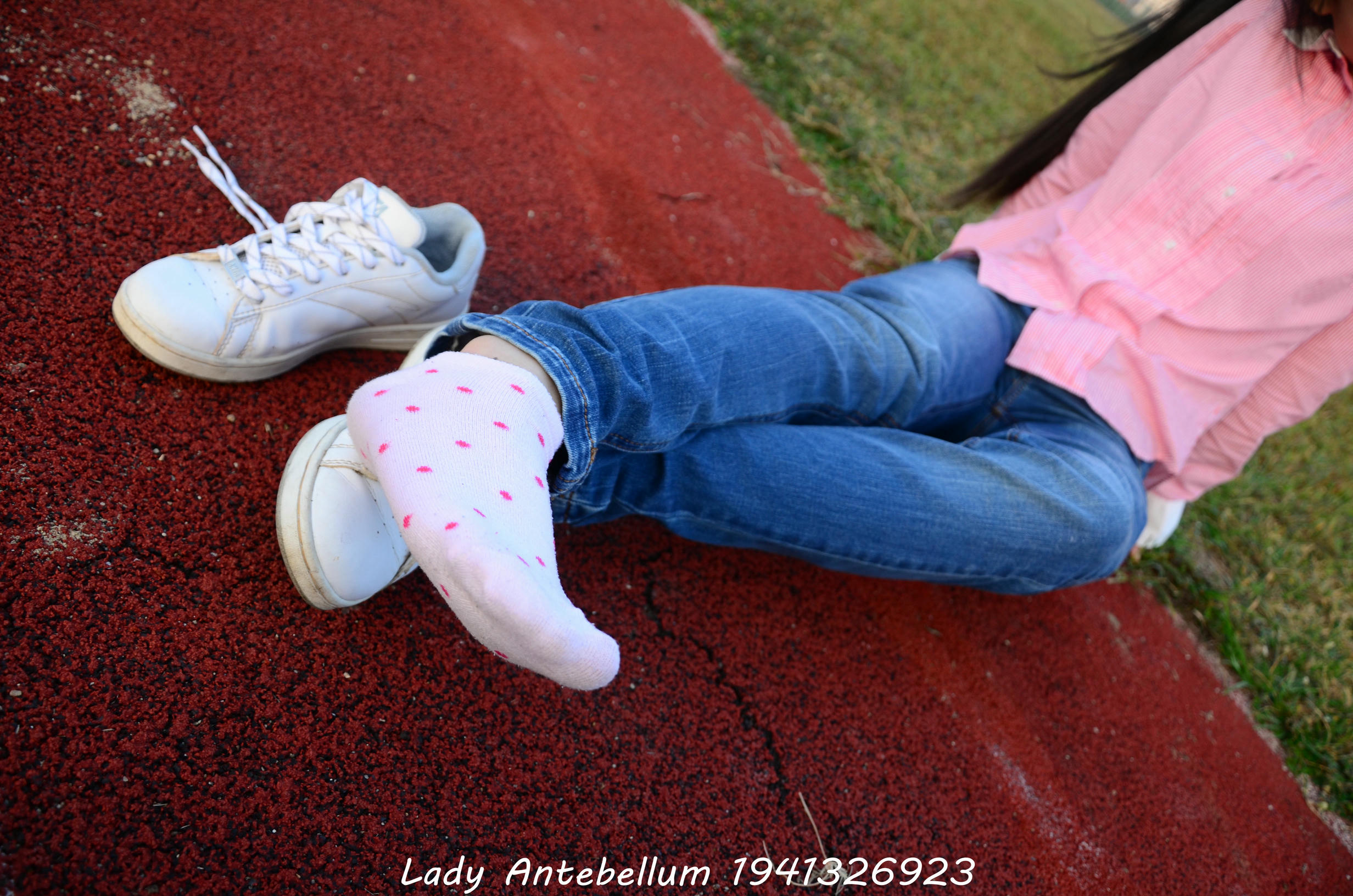 [战前女神] 恋足美腿棉袜女神级摄影套图 003 [157P-329MB]_第4集