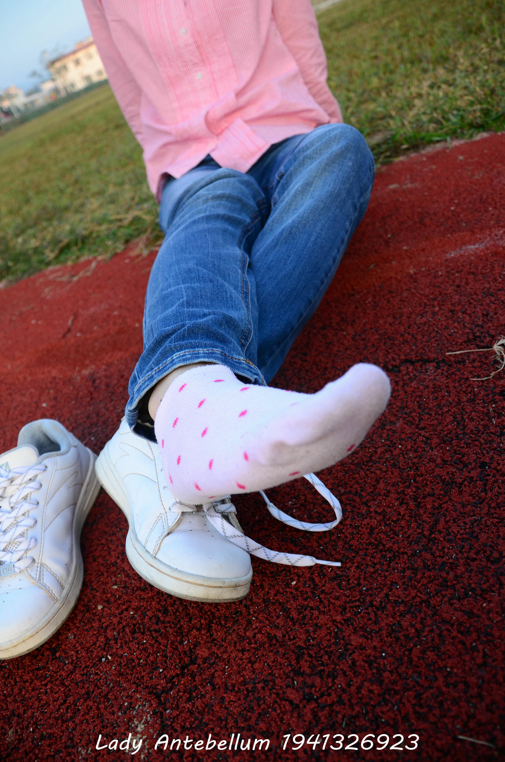 [战前女神] 恋足美腿棉袜女神级摄影套图 003 [157P-329MB]_第4集