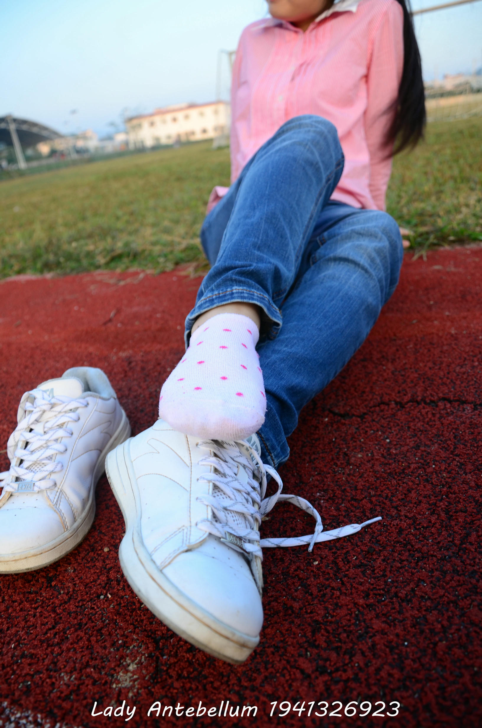 [战前女神] 恋足美腿棉袜女神级摄影套图 003 [157P-329MB]_第4集