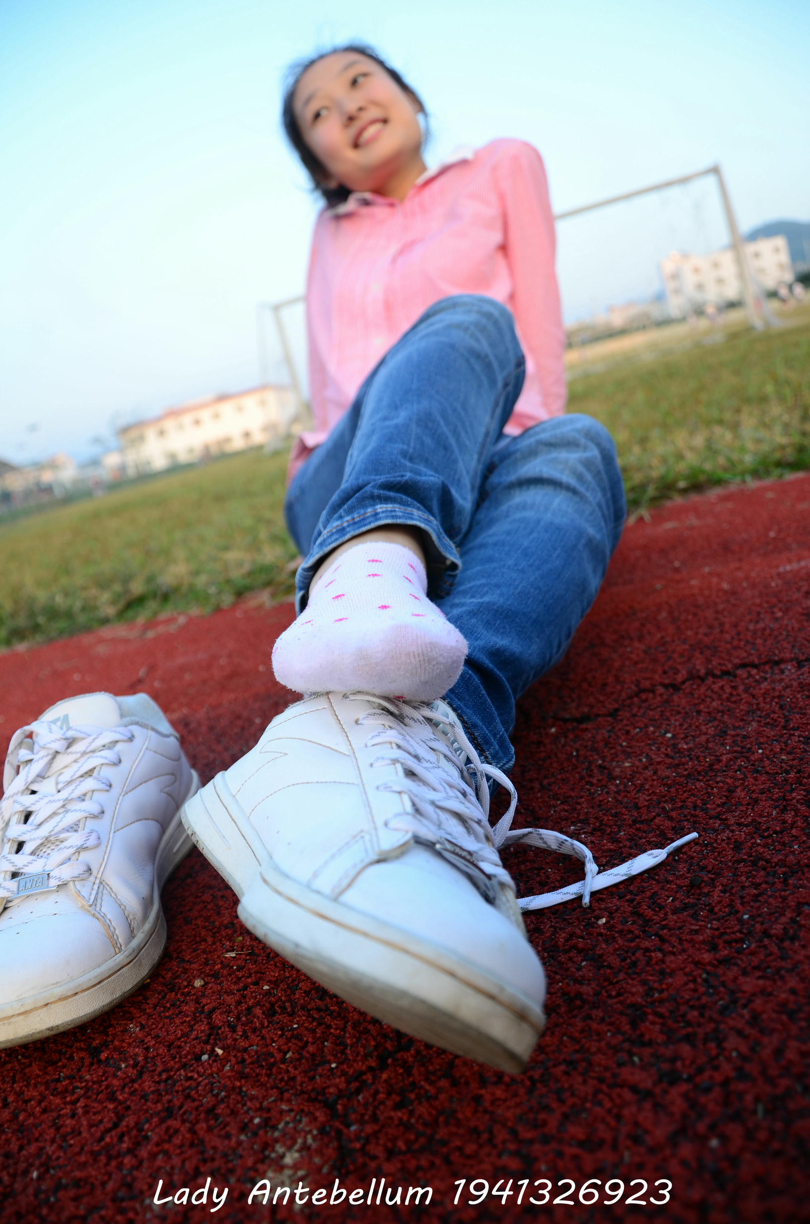 [战前女神] 恋足美腿棉袜女神级摄影套图 003 [157P-329MB]_第4集