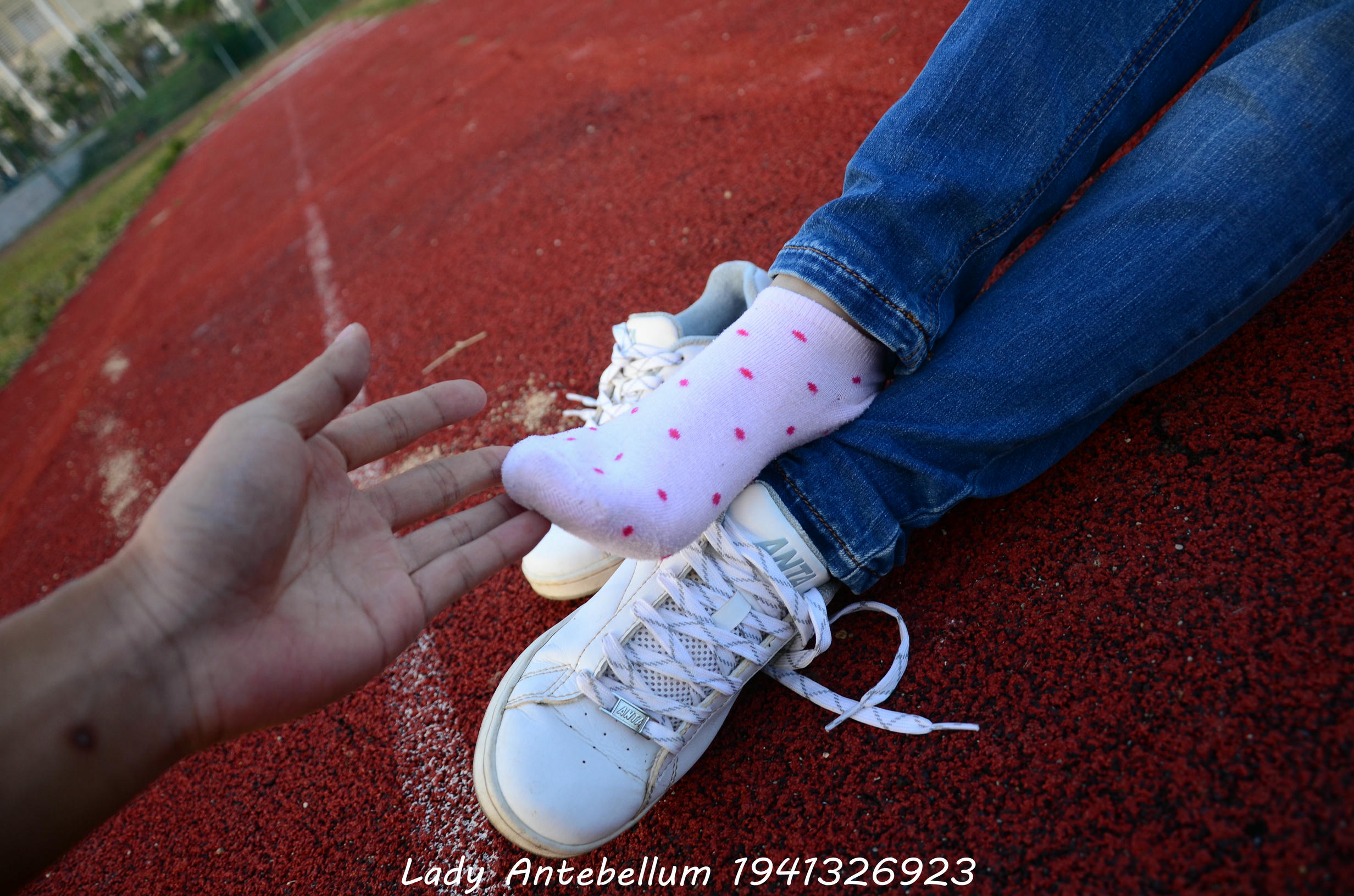 [战前女神] 恋足美腿棉袜女神级摄影套图 003 [157P-329MB]_第4集