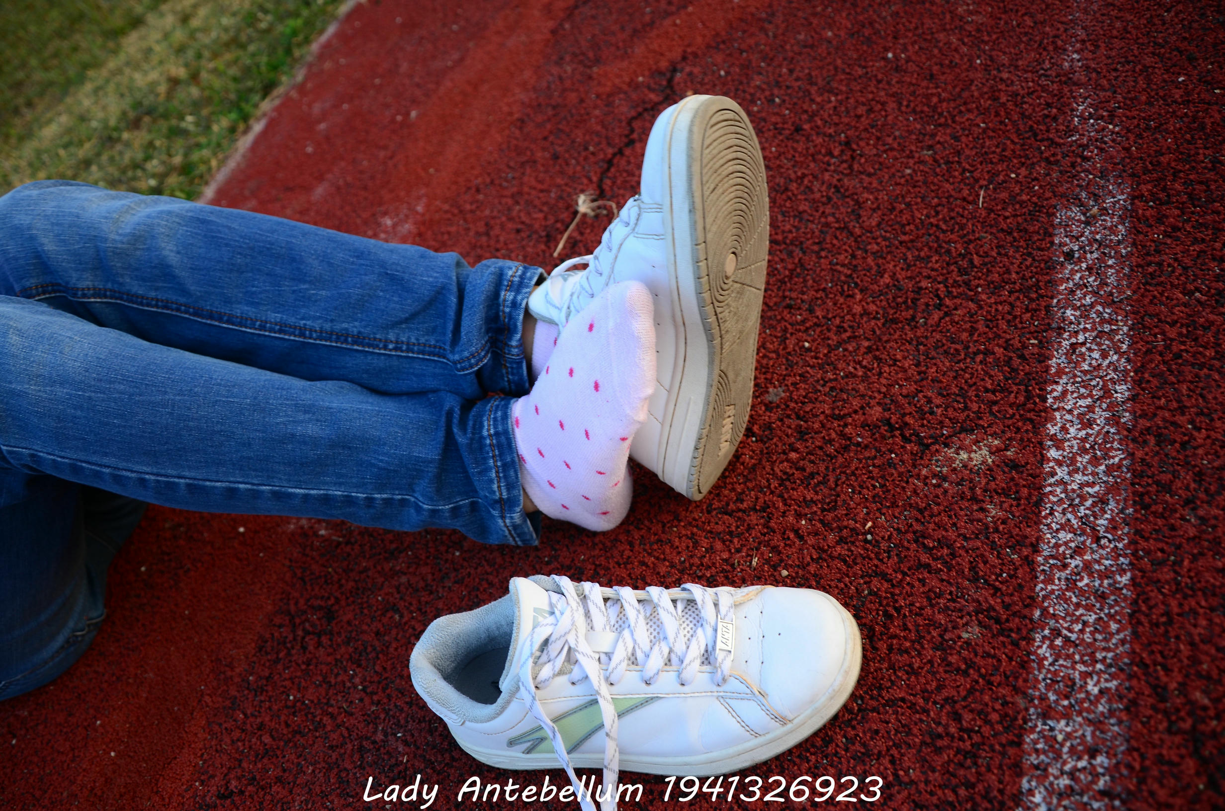 [战前女神] 恋足美腿棉袜女神级摄影套图 003 [157P-329MB]_第4集